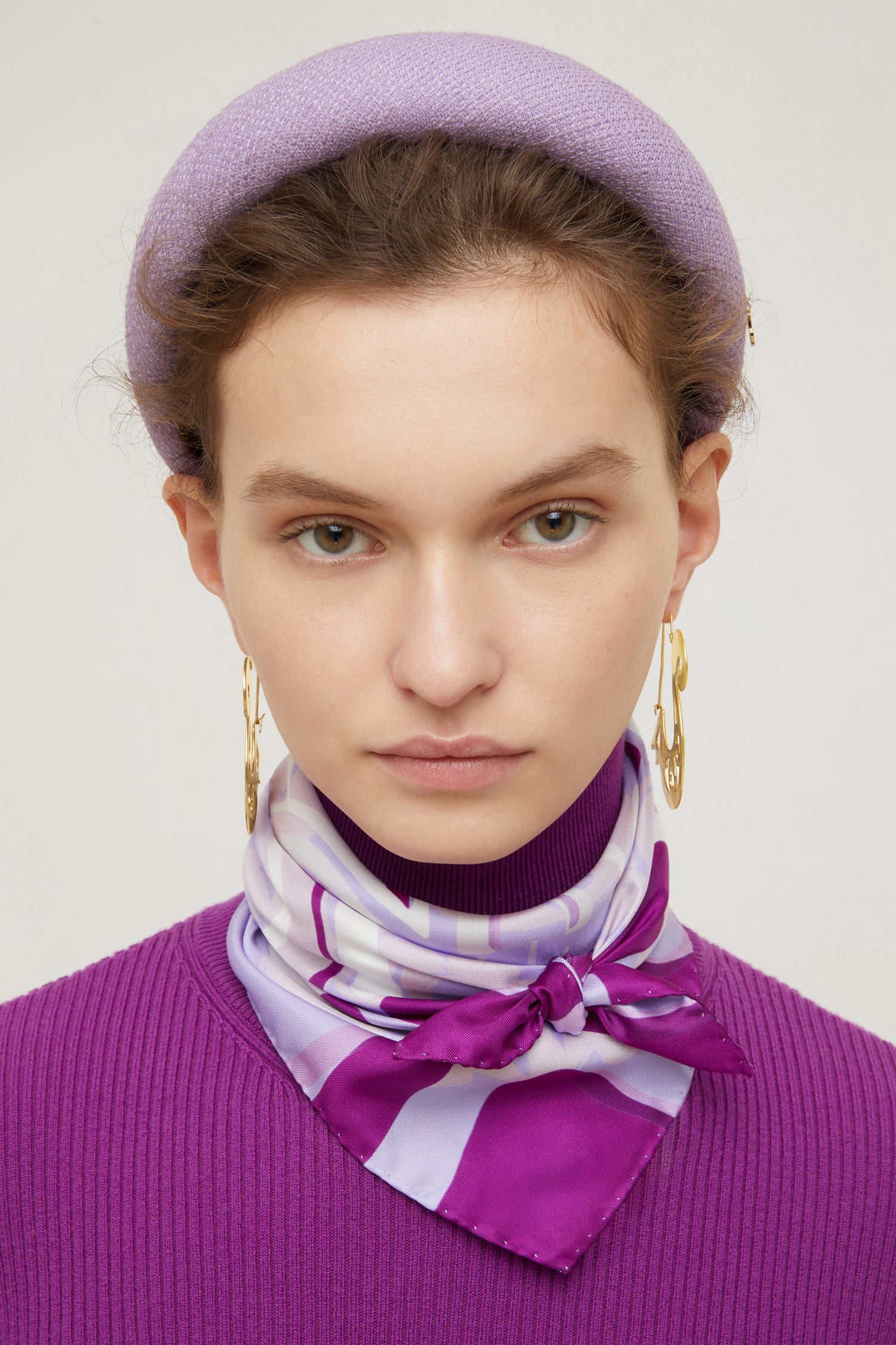 Patou AC013 foulard soie Wisteria Flower TU violet