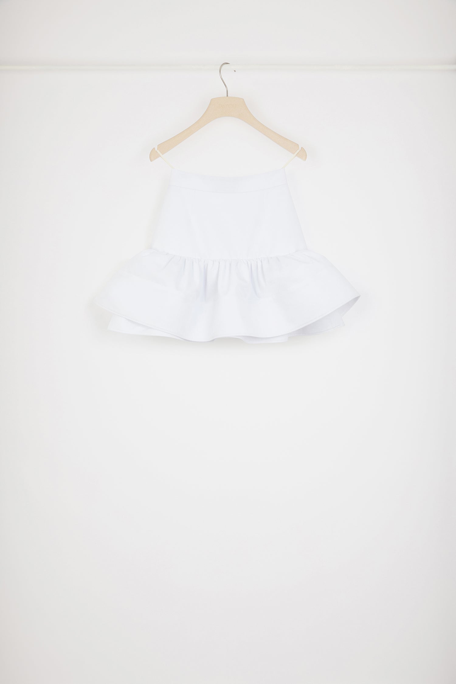 Patou SK060 mini jupe gabardine coton blanche à volant