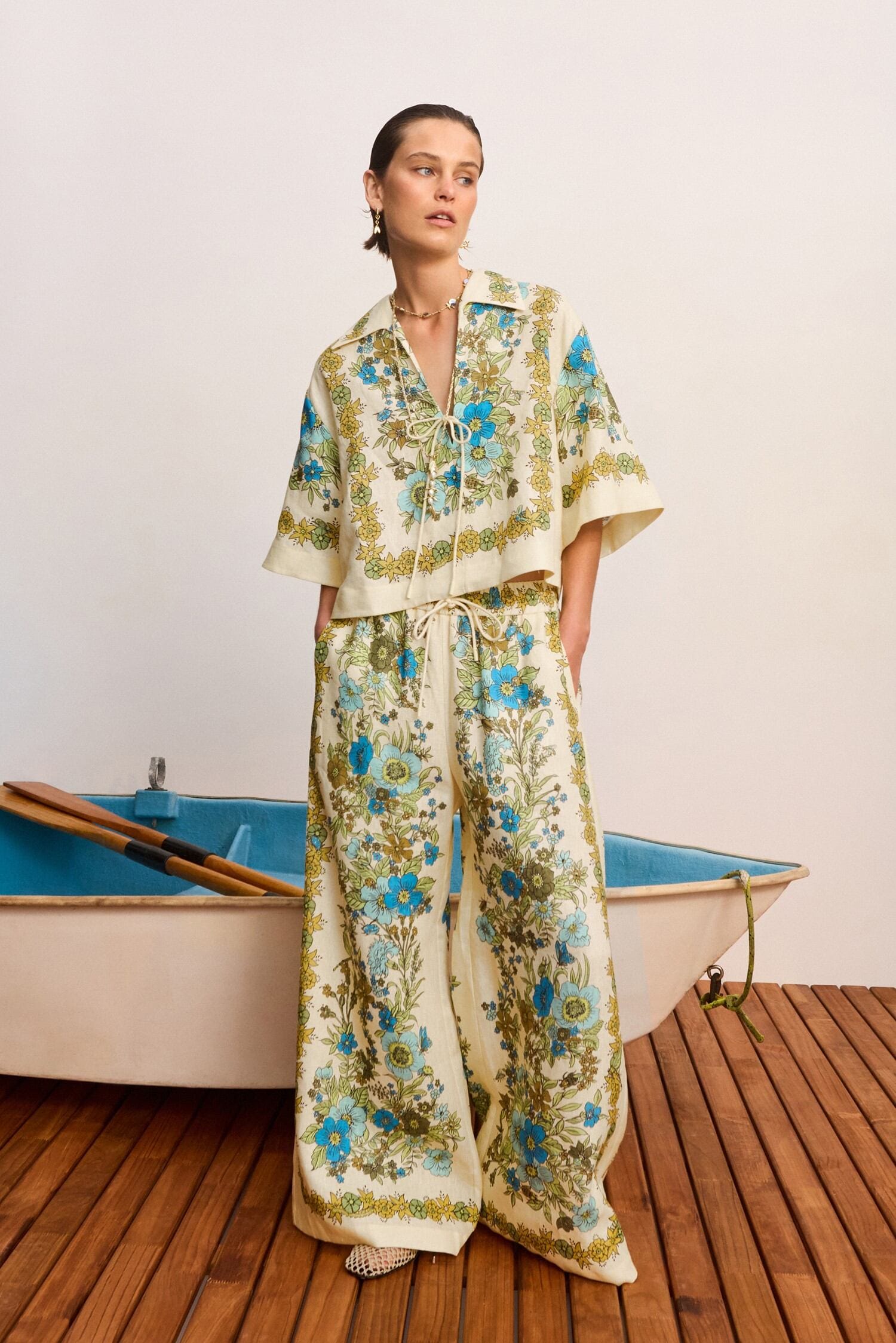Alemaïs Sophia top cropped en lin floral
