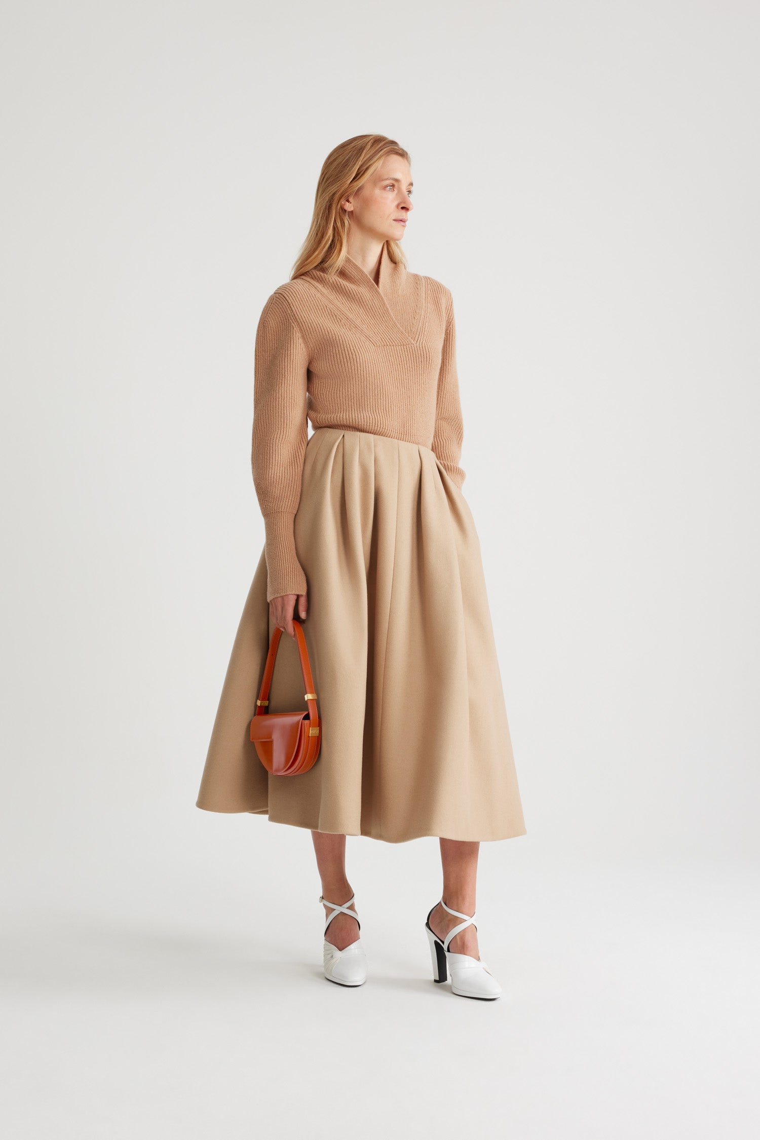 Patou KN208 pull col croisé laine cachemire biscuit XS