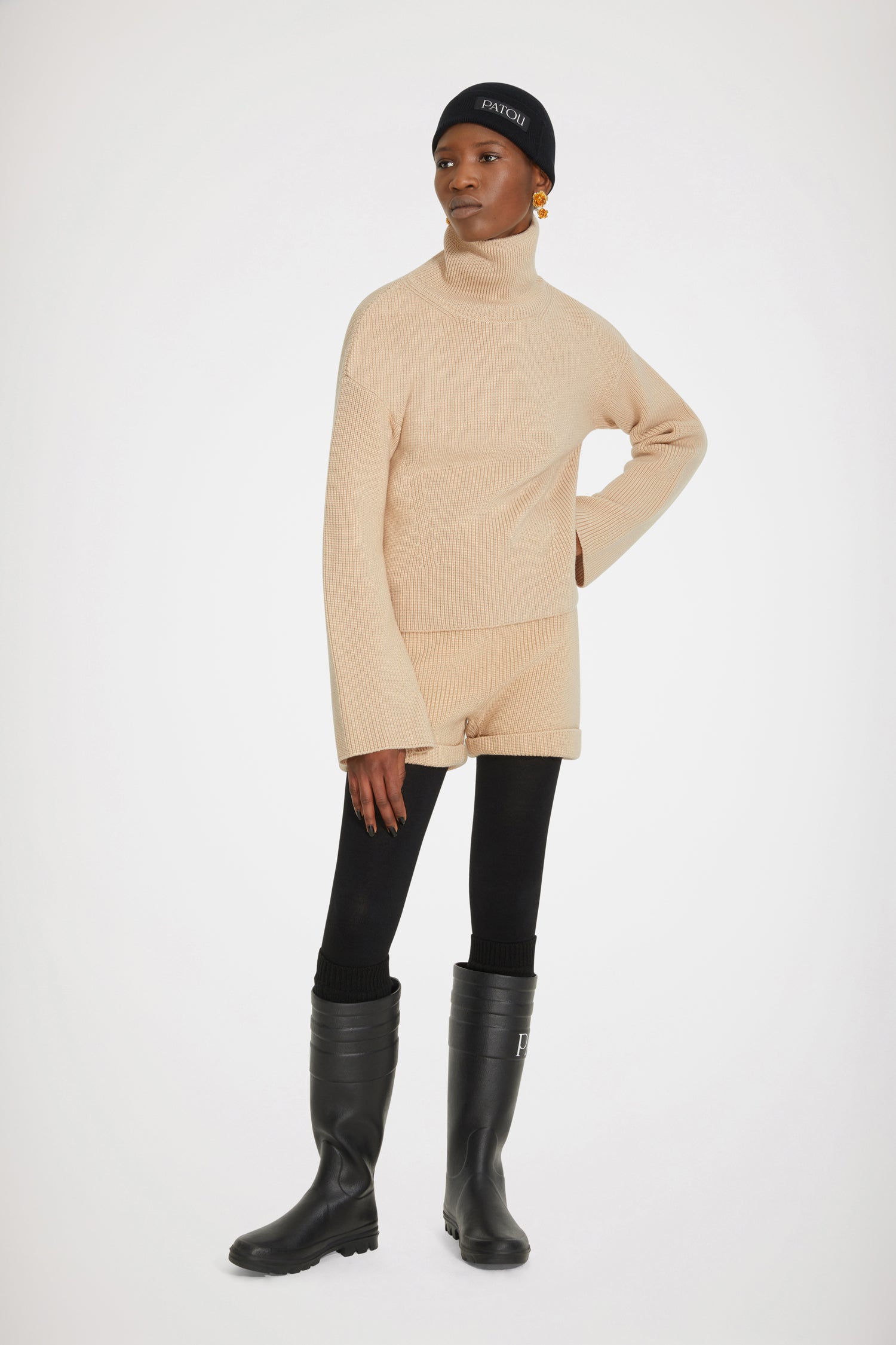 Patou KN092 pull col roulé biscuit XS-XL mérinos