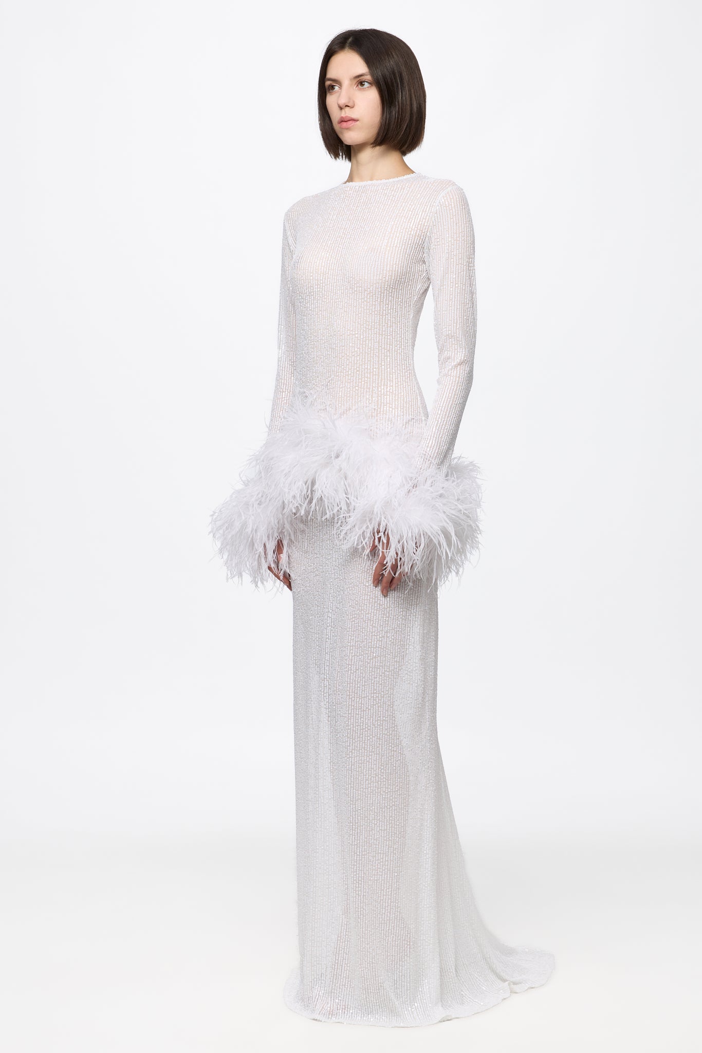 ATU Body Couture High Neck Sequin robe plumes blanche S