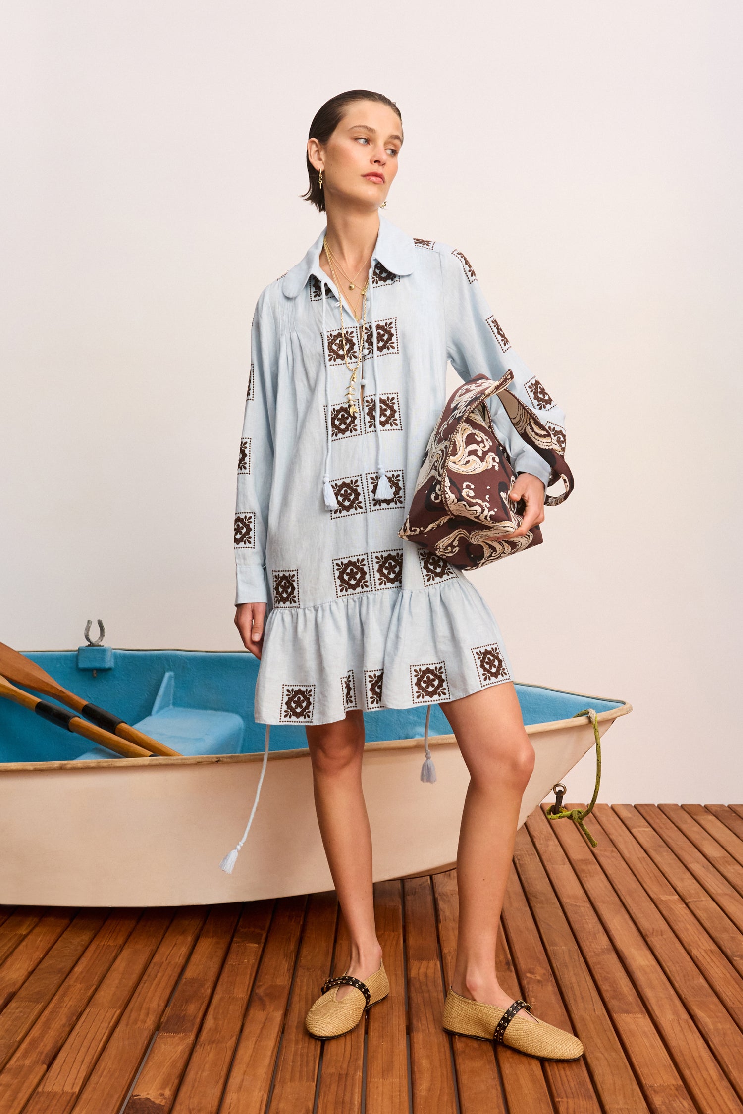 Alemäis Grace robe mini chemise en lin à volants