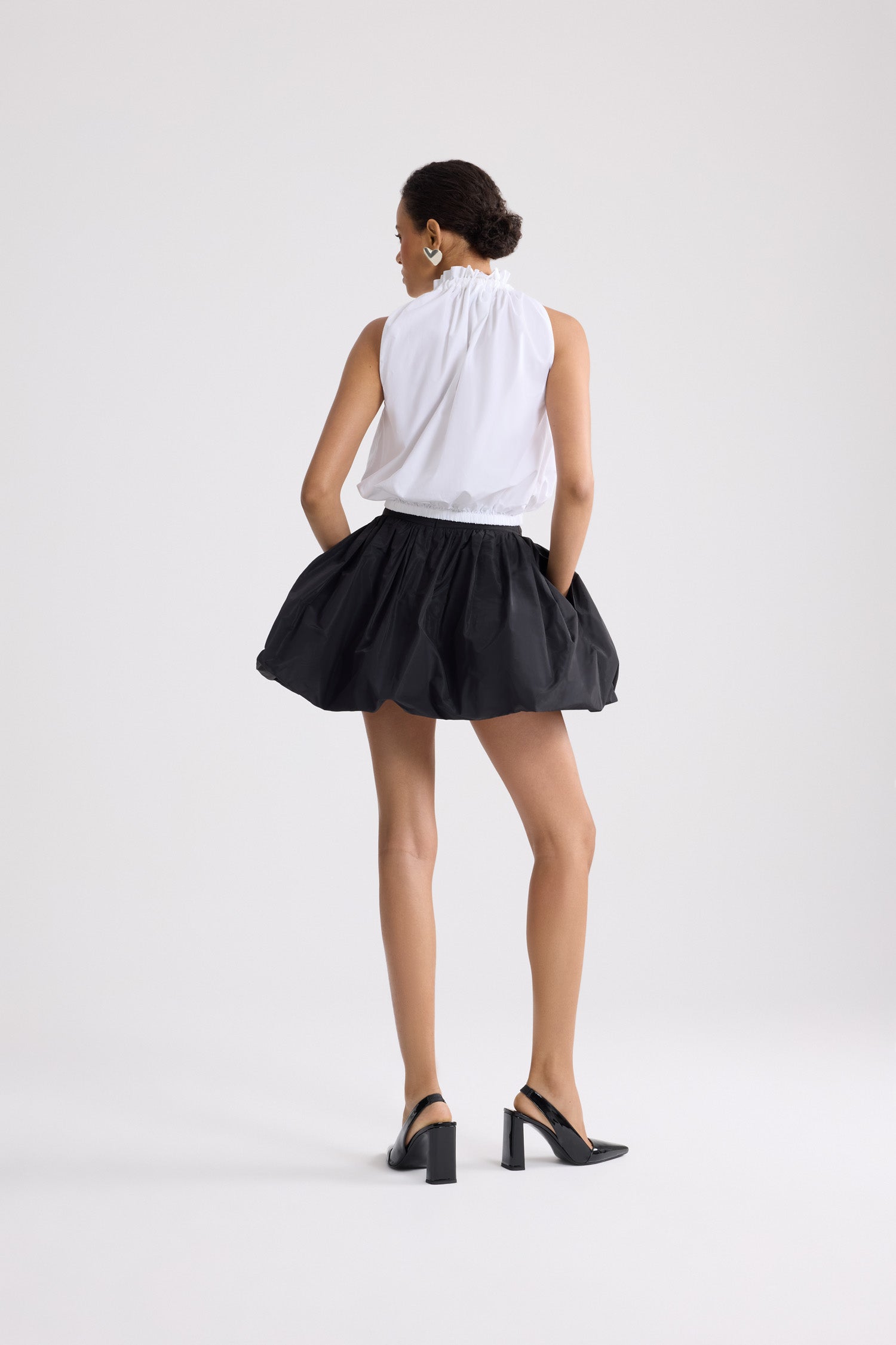Patou TO178 top blanc coton bio sans manches col