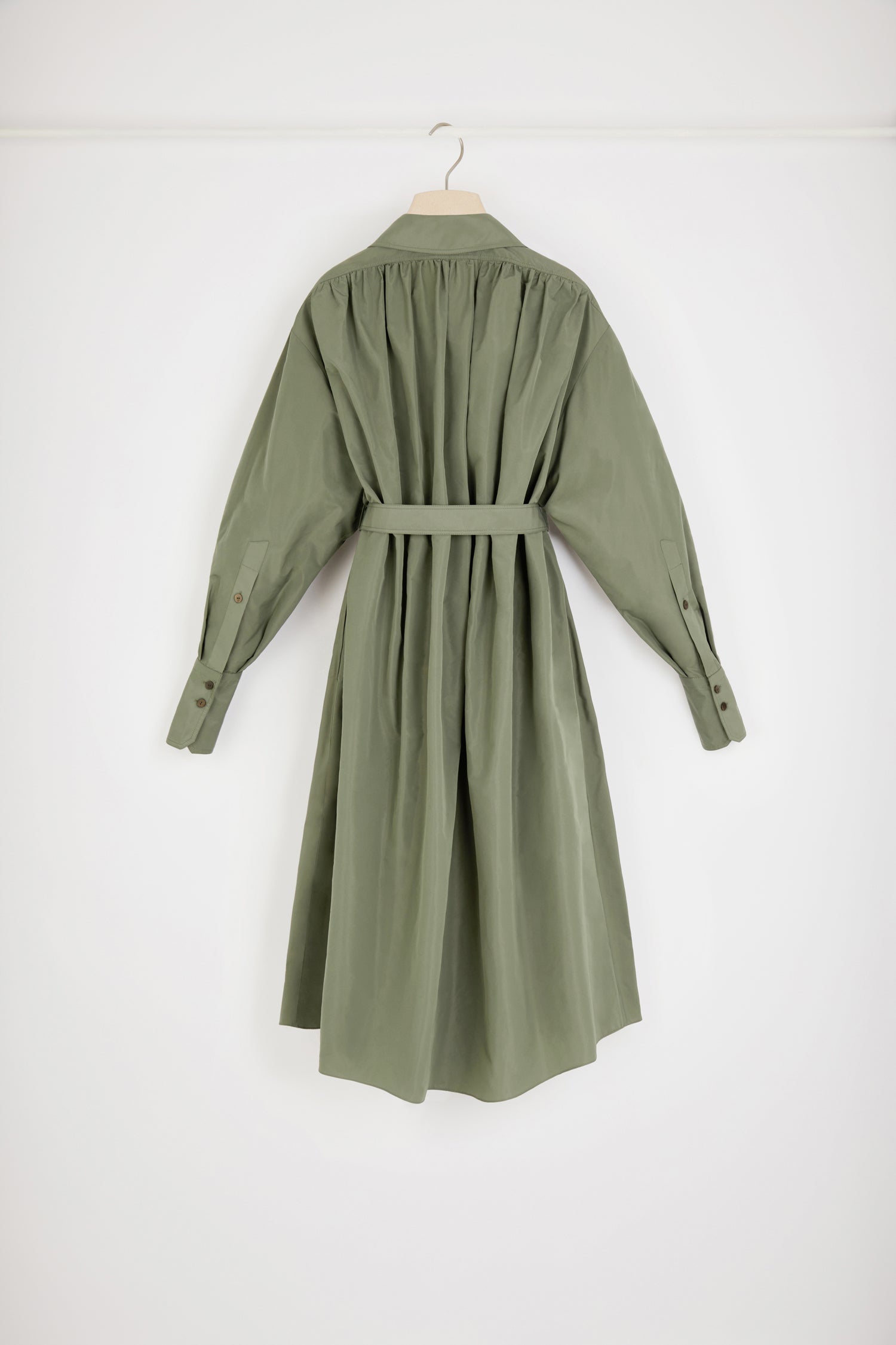 Patou DR095 robe maxi satin recyclé vert Loden