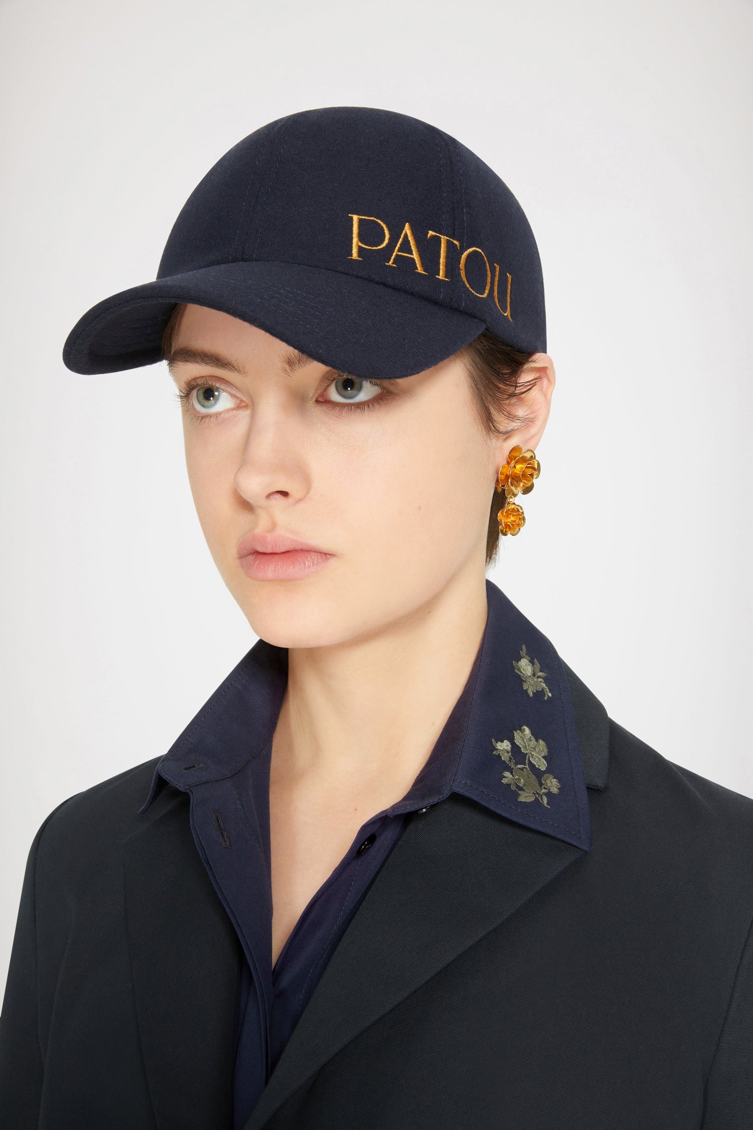 Patou AC040 casquette feutre marine logo brodé