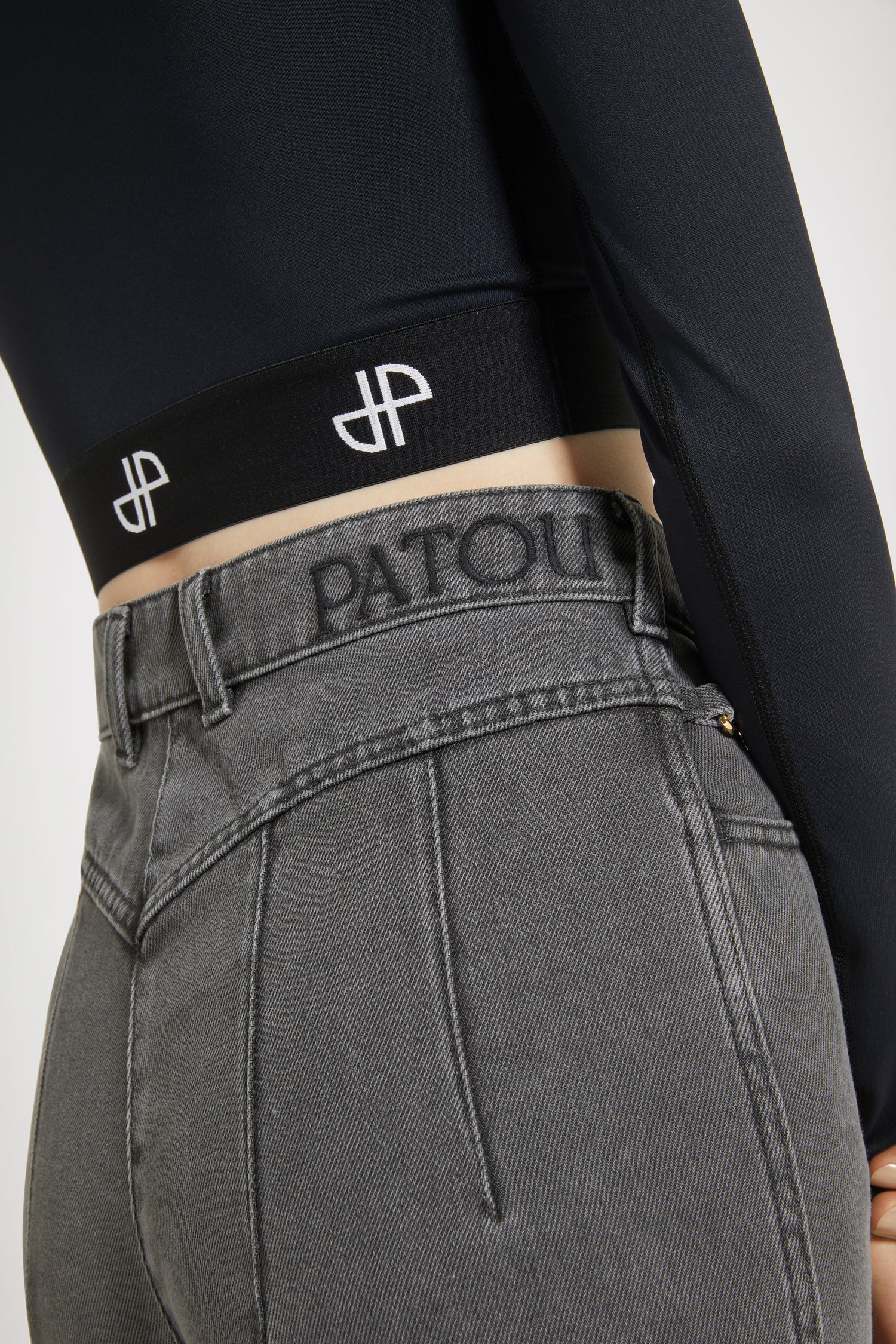 Patou TR030 pantalon jean denim gris anthracite évasé