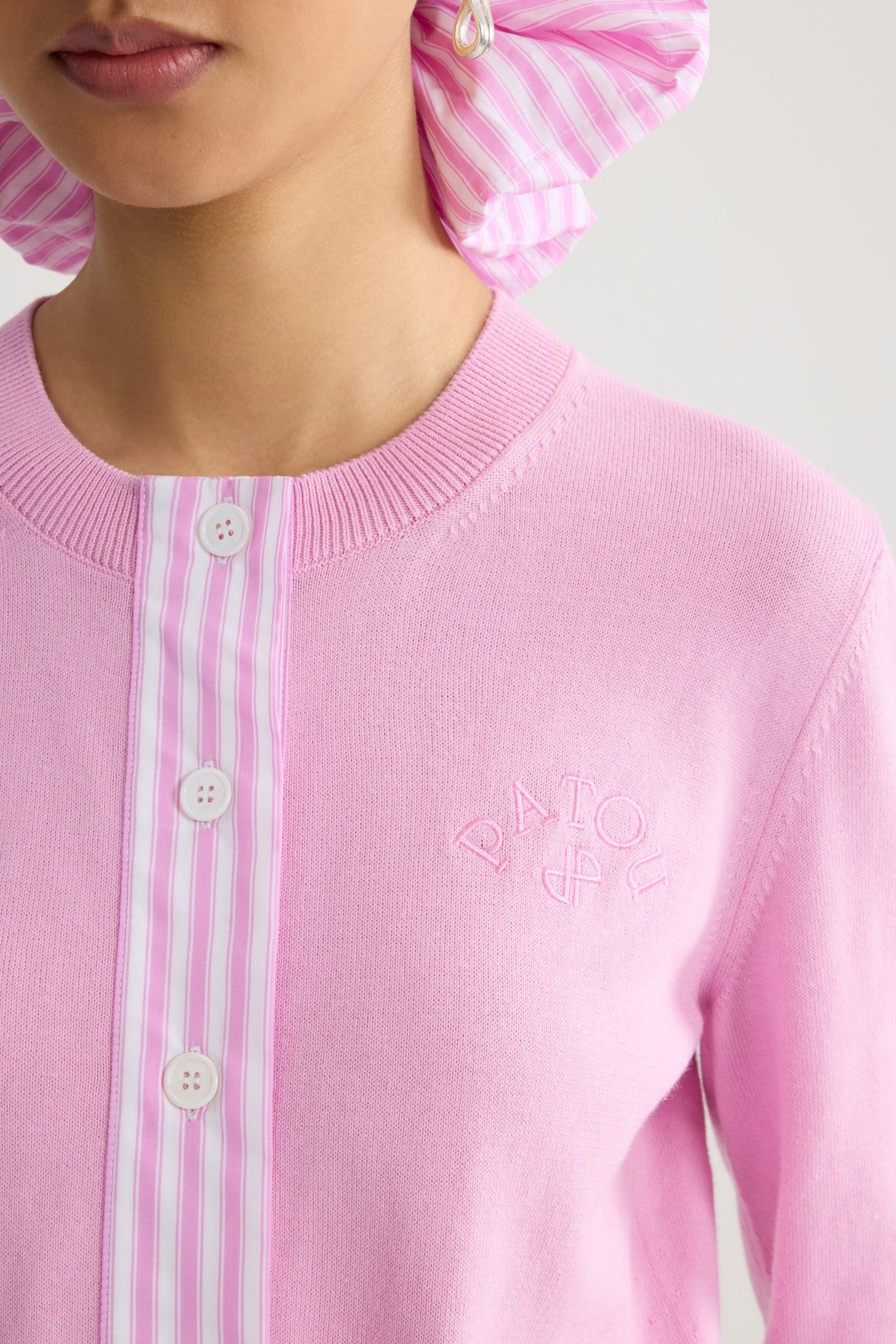 Patou KN343 cardigan court coton rose bougainvillier