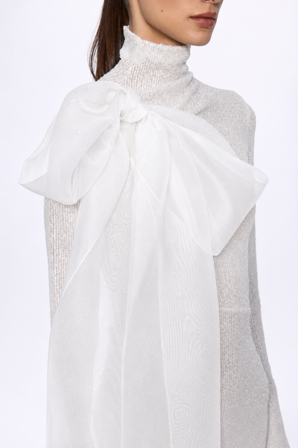 ATU Body Couture Sequins robe midi sequins blanche nœud S