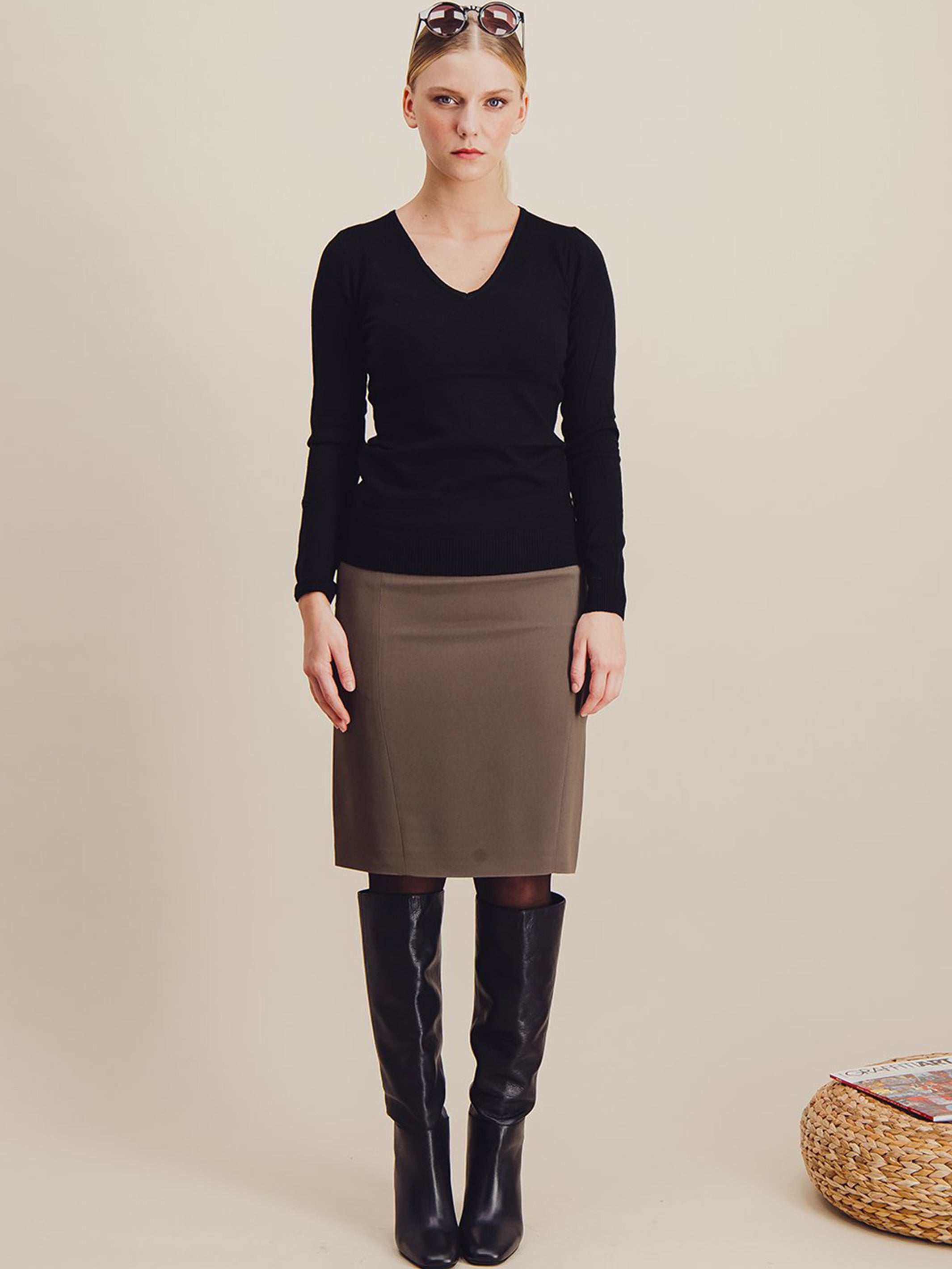 Anahide Saint André Filament jupe droite viscose noire