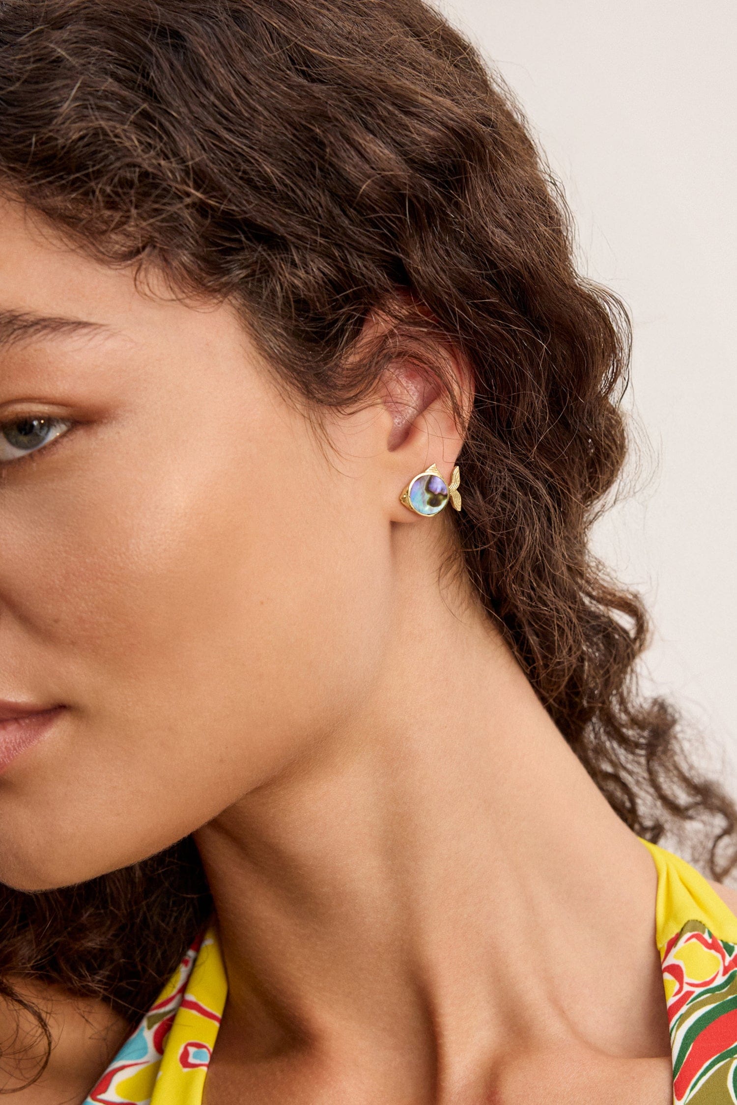 Alemaïs Calypso Paua Fish Studs boucles poisson nacre