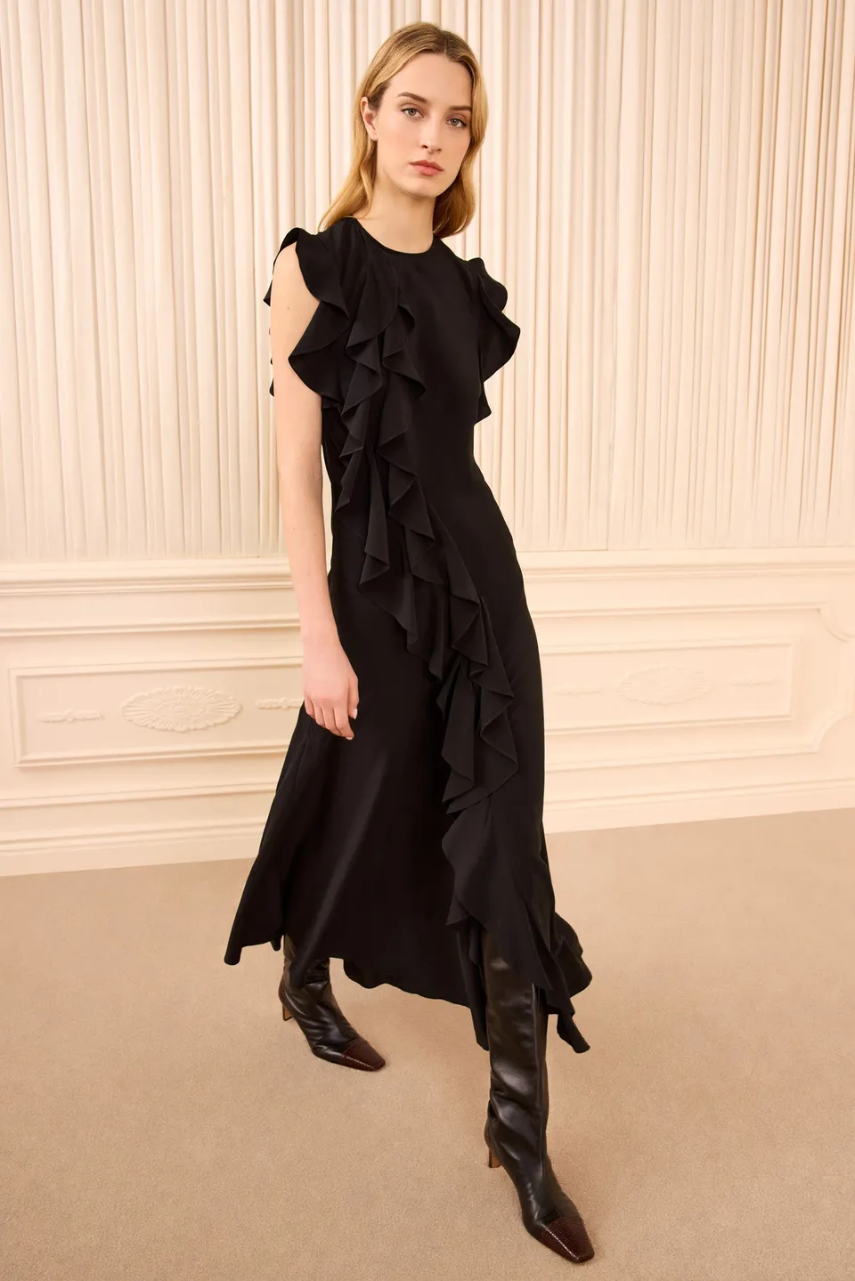 Ulla Johnson Ameline robe midi Noir soie sans manches