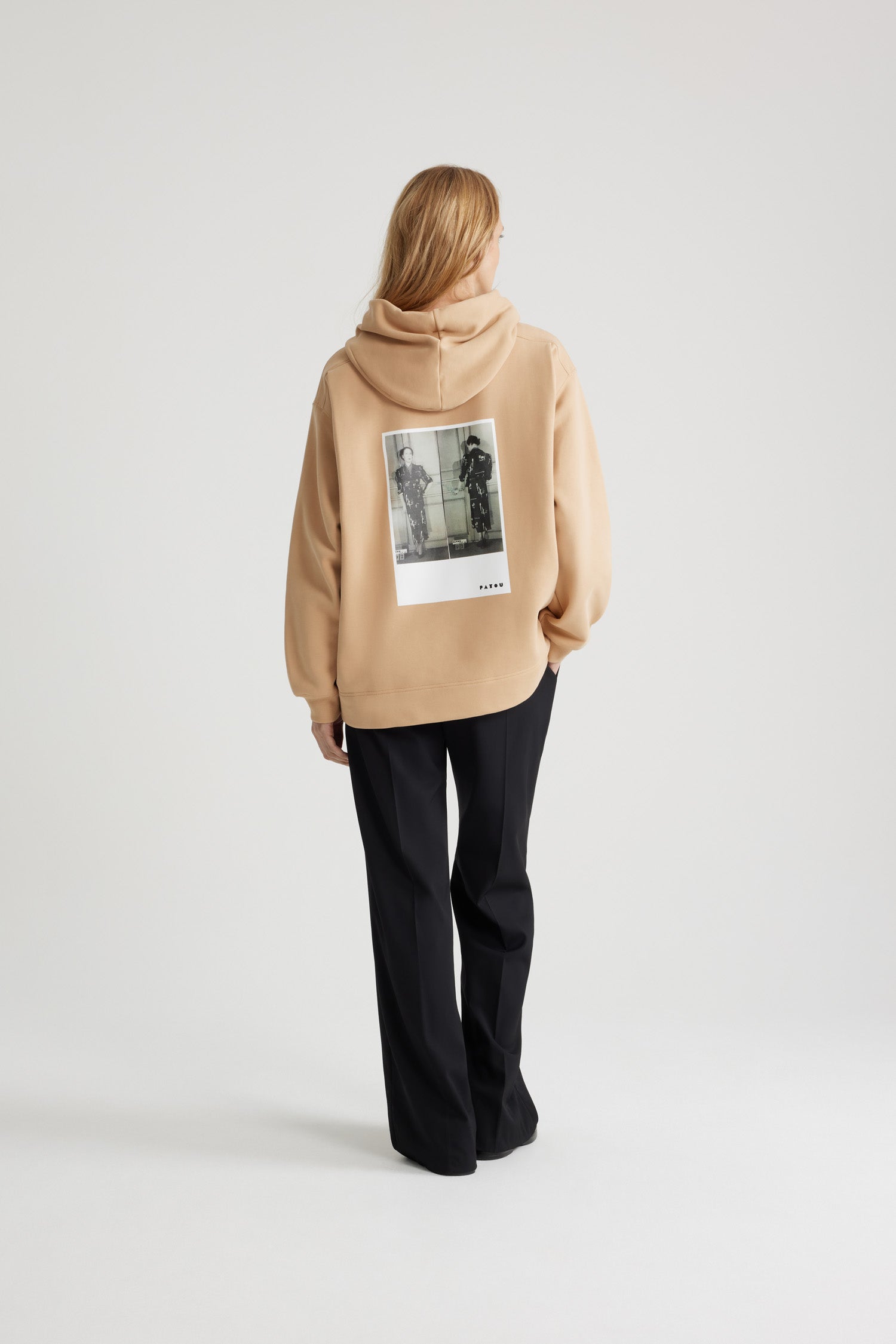 Patou Archive JE037 hoodie coton bio biscuit