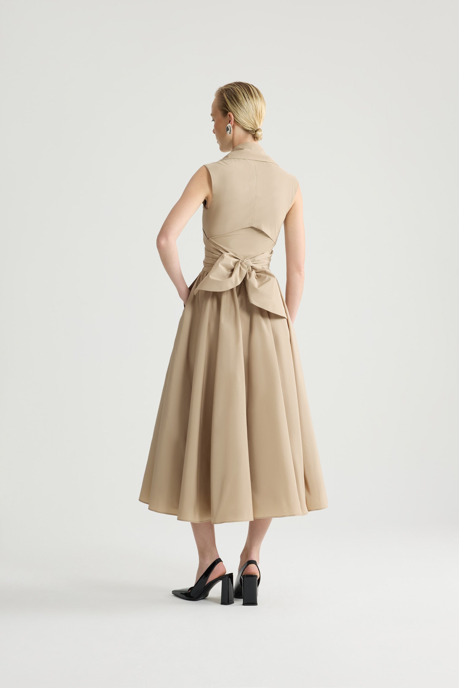 Patou DR223 robe midi faille drapée Dune sable