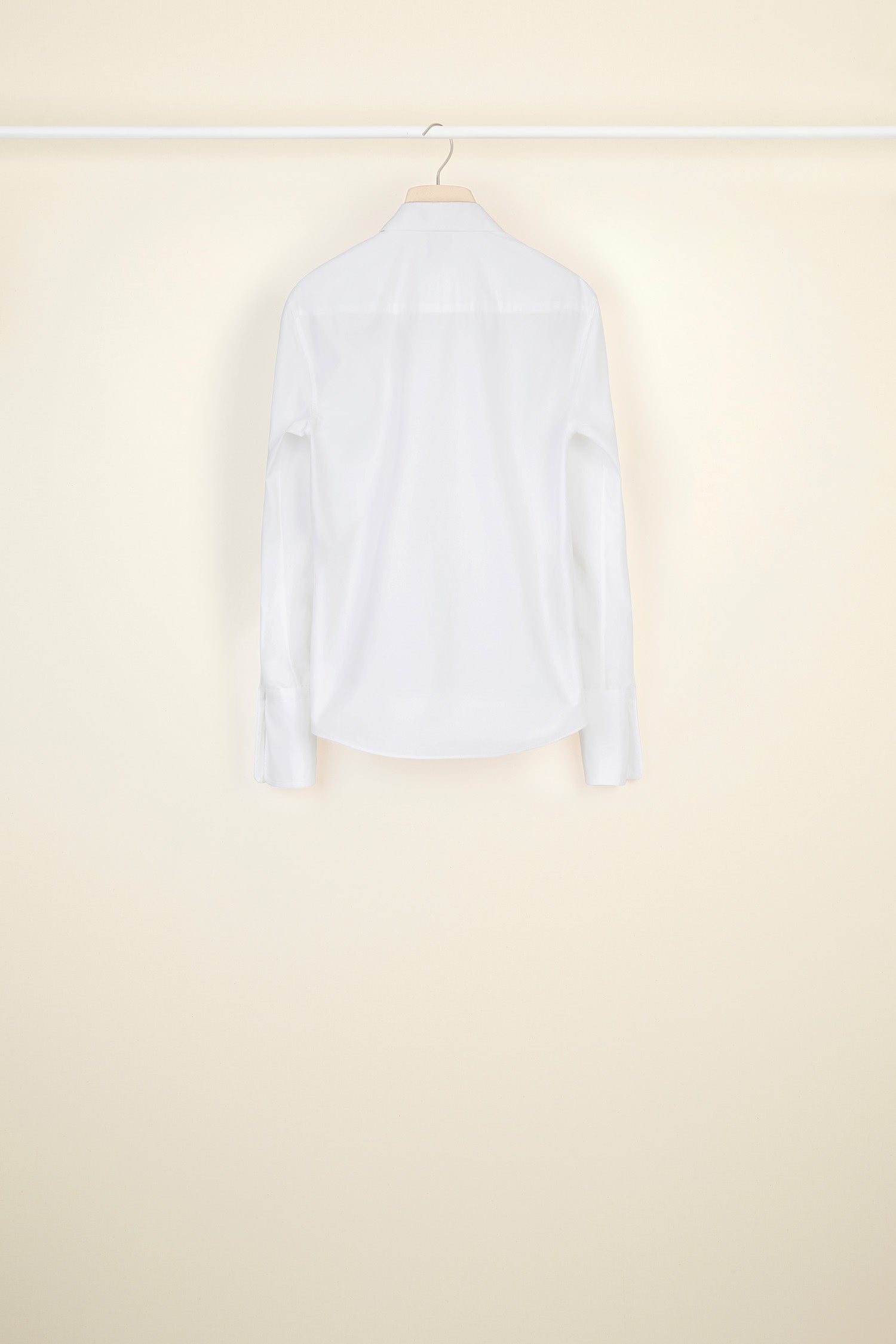 Patou H20BL0080017001W chemise blanche plastron dentelle guipure