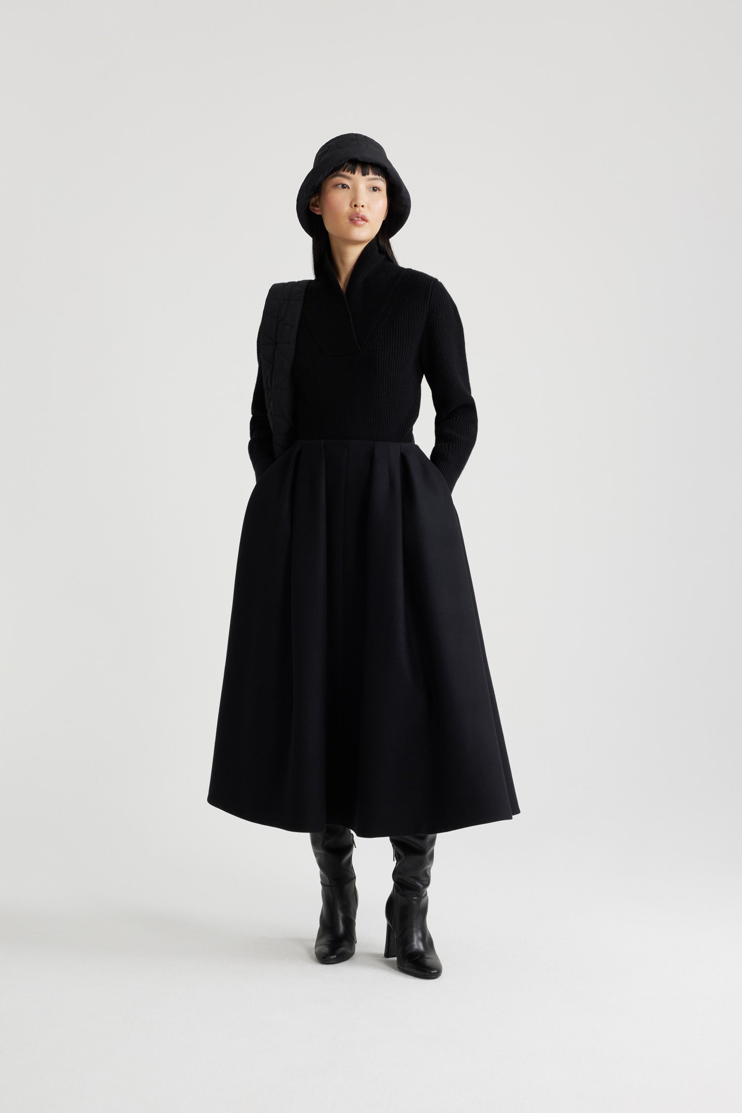 Patou SK067 jupe midi laine cachemire noire 38