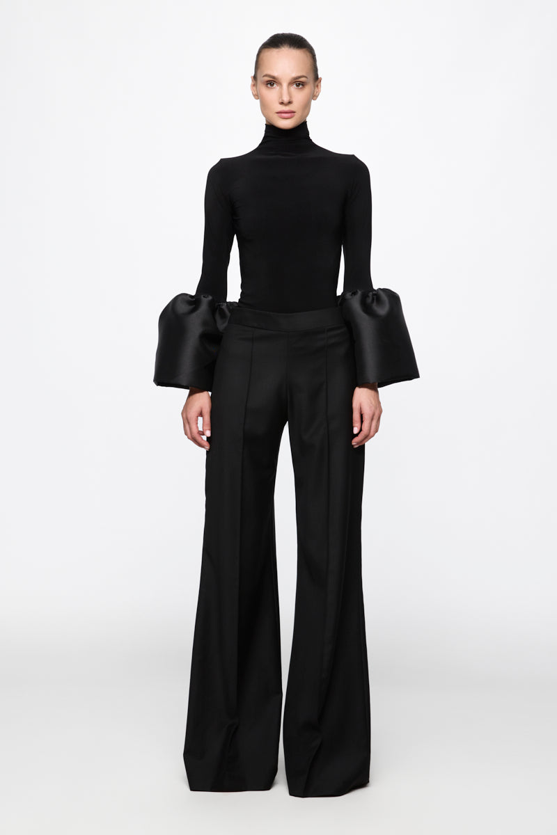 ATU Body Couture Tops top noir col montant manches cloches