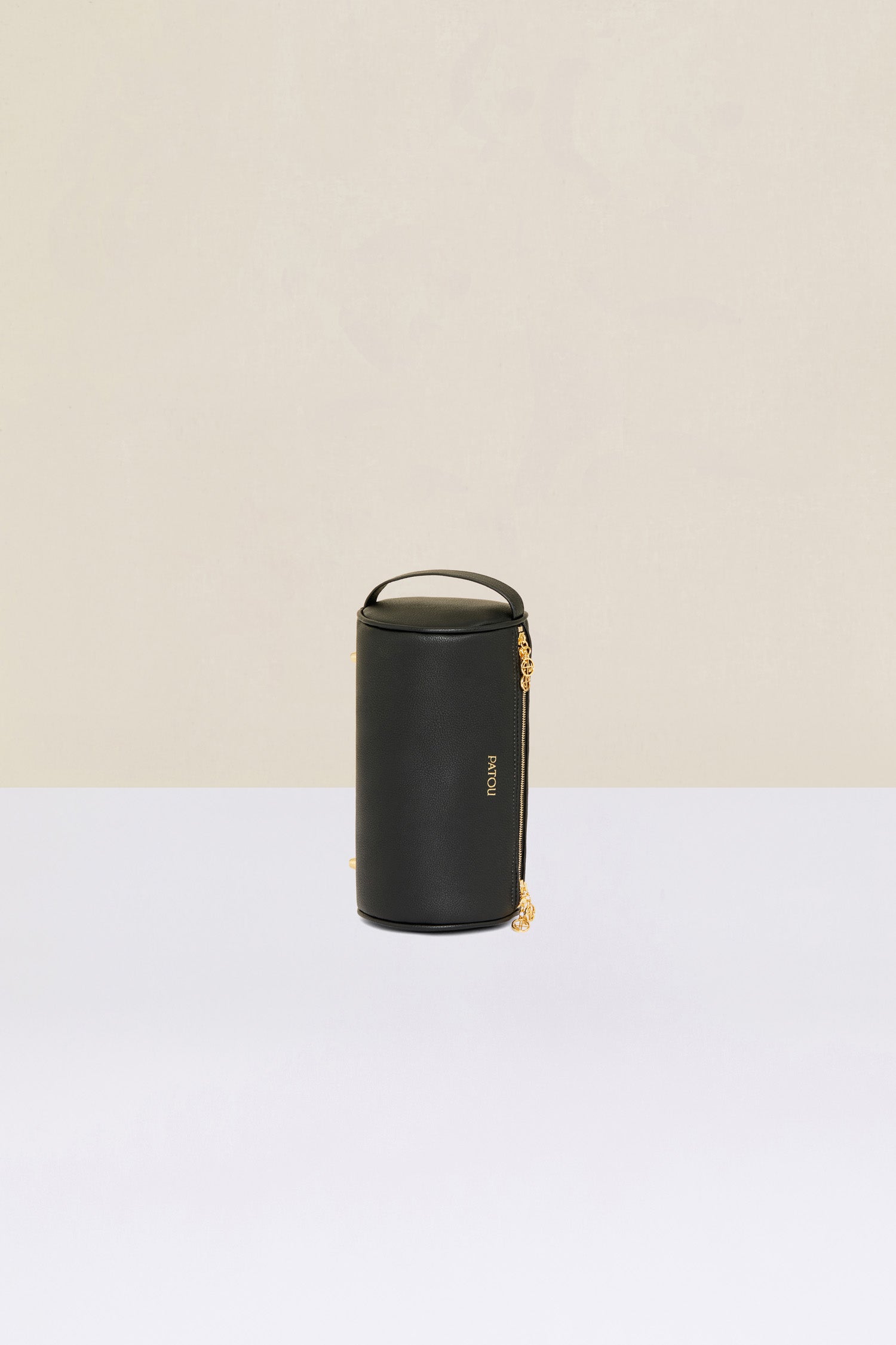 Patou AC008 sac barrel simili cuir noir TU bowling
