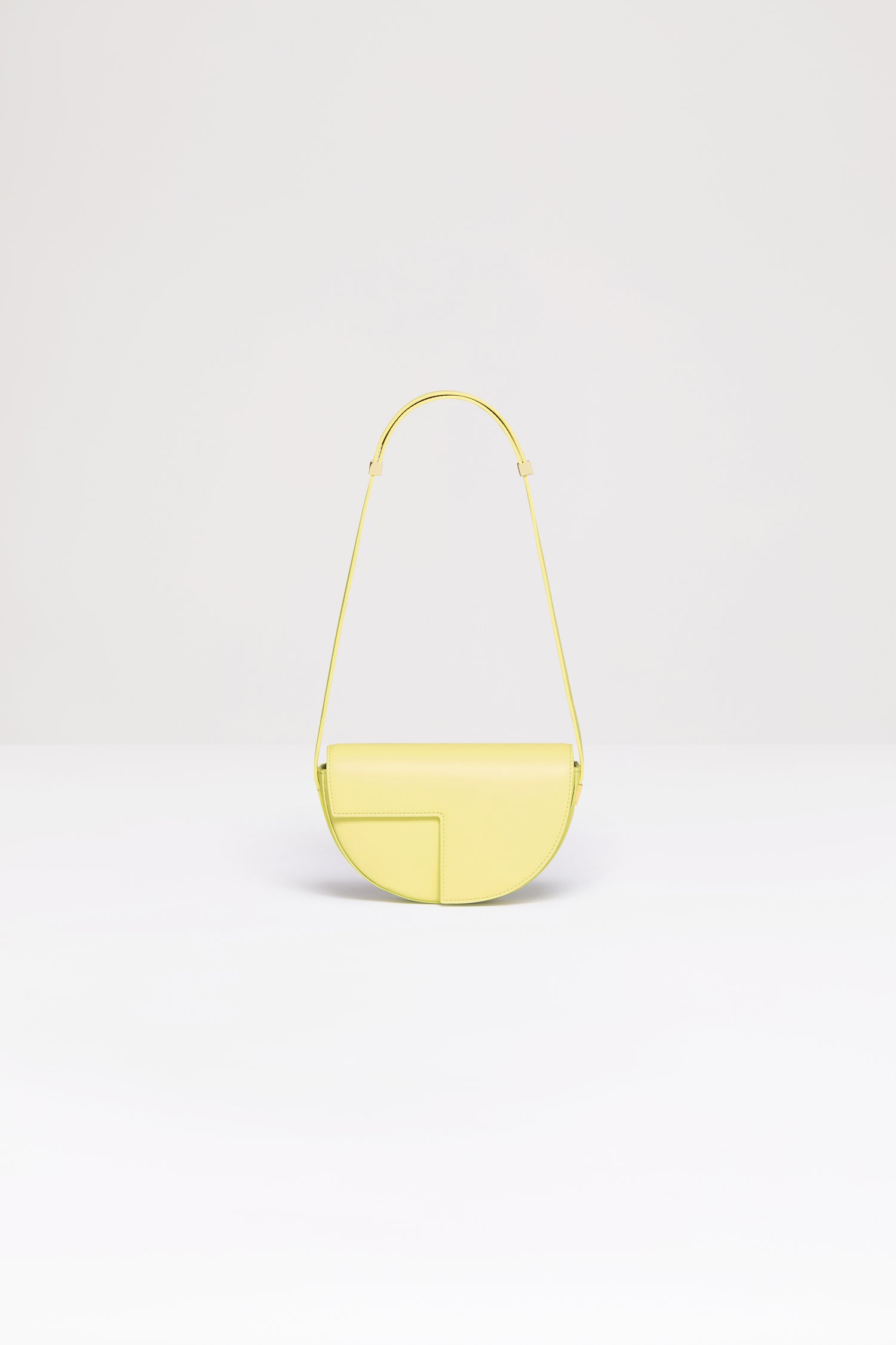 Patou Le Petit Patou sac cuir jaune Ice Yellow 20 cm