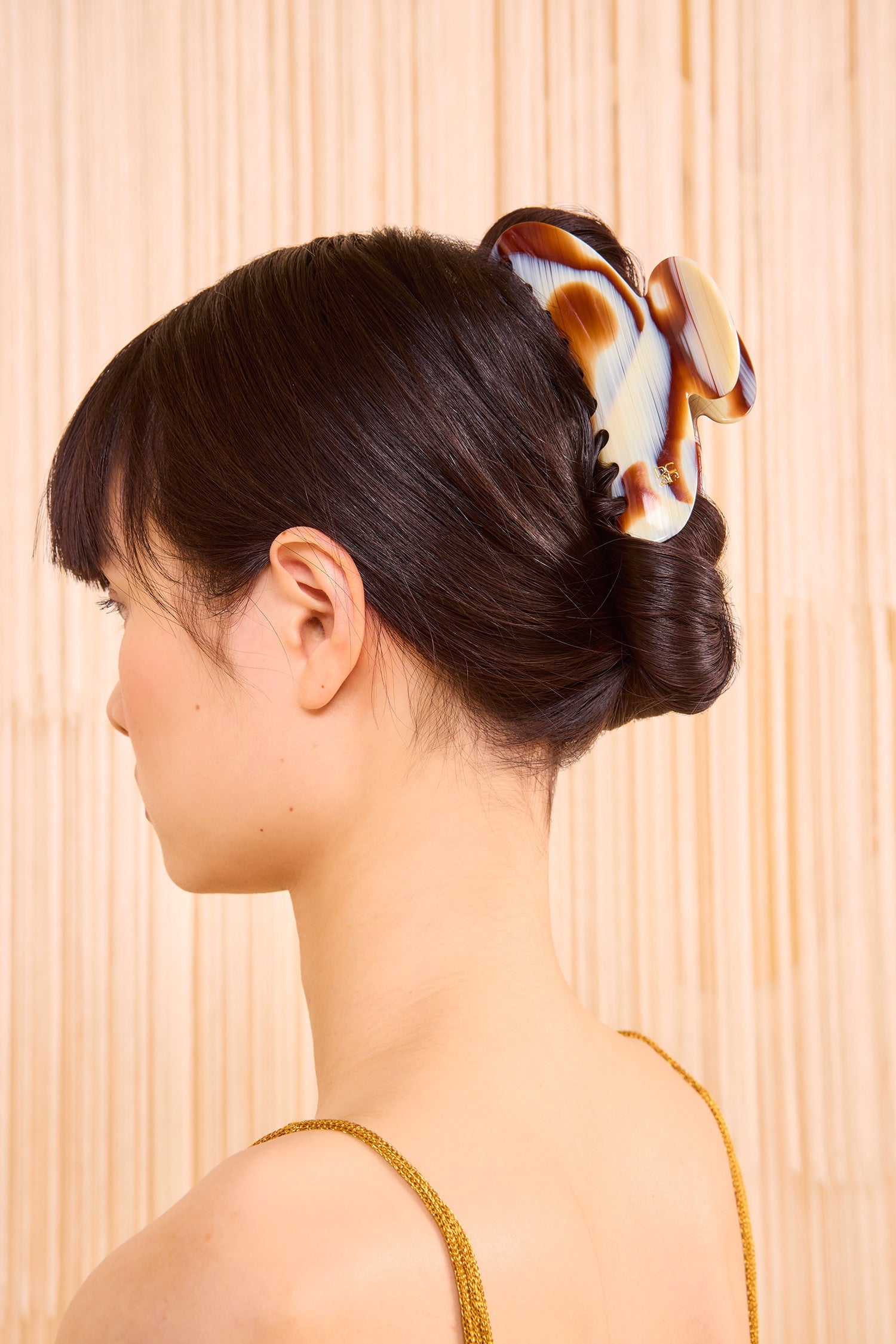Ulla Johnson Akira pince cheveux large horn résine