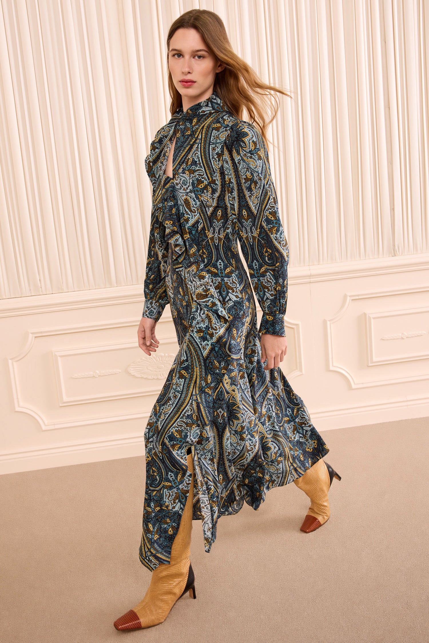 Ulla Johnson Sabrina FA260142 robe midi Prussian bleue soie