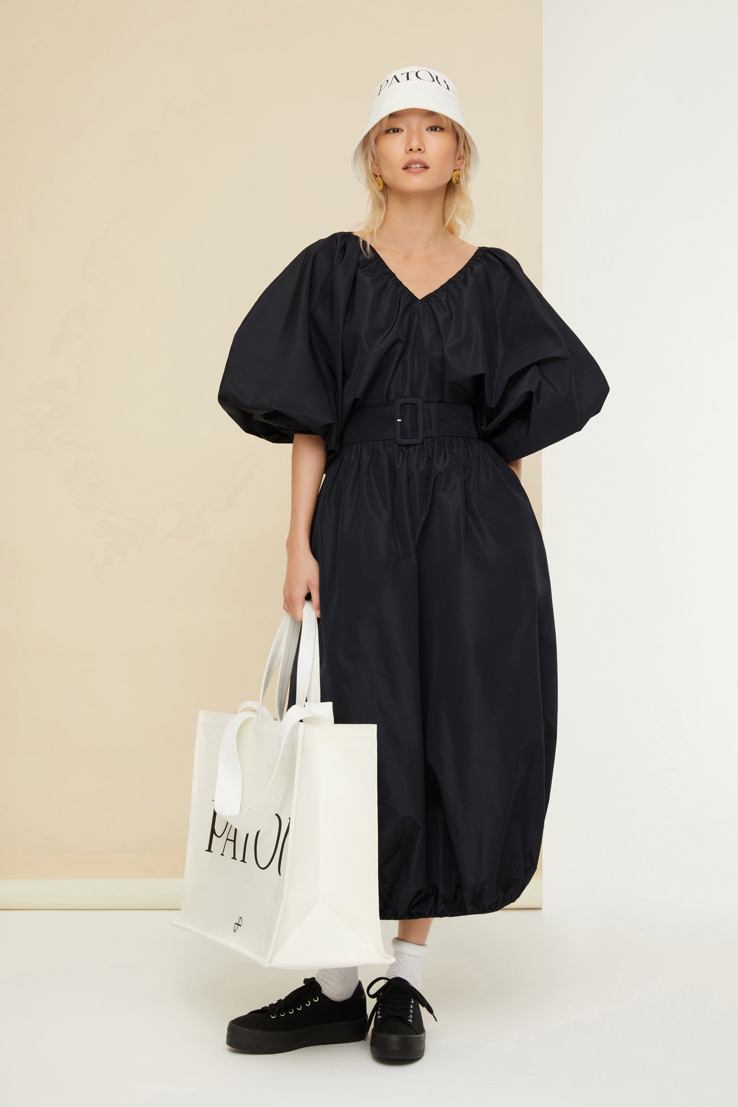 Patou DR085 robe maxi ceinturée bleu nuit faille