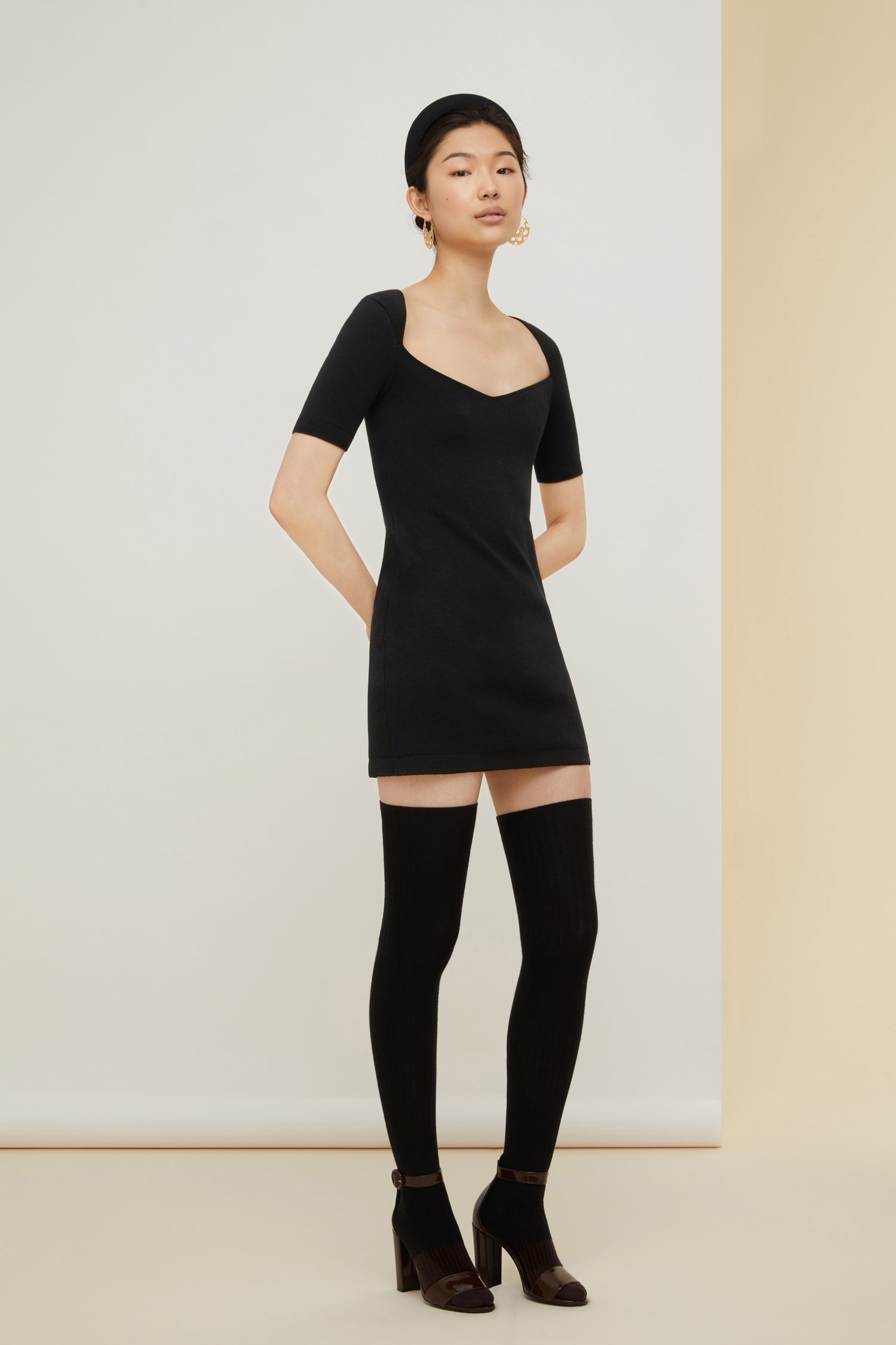 Patou Dresses KN059 robe mini maille noire manches S