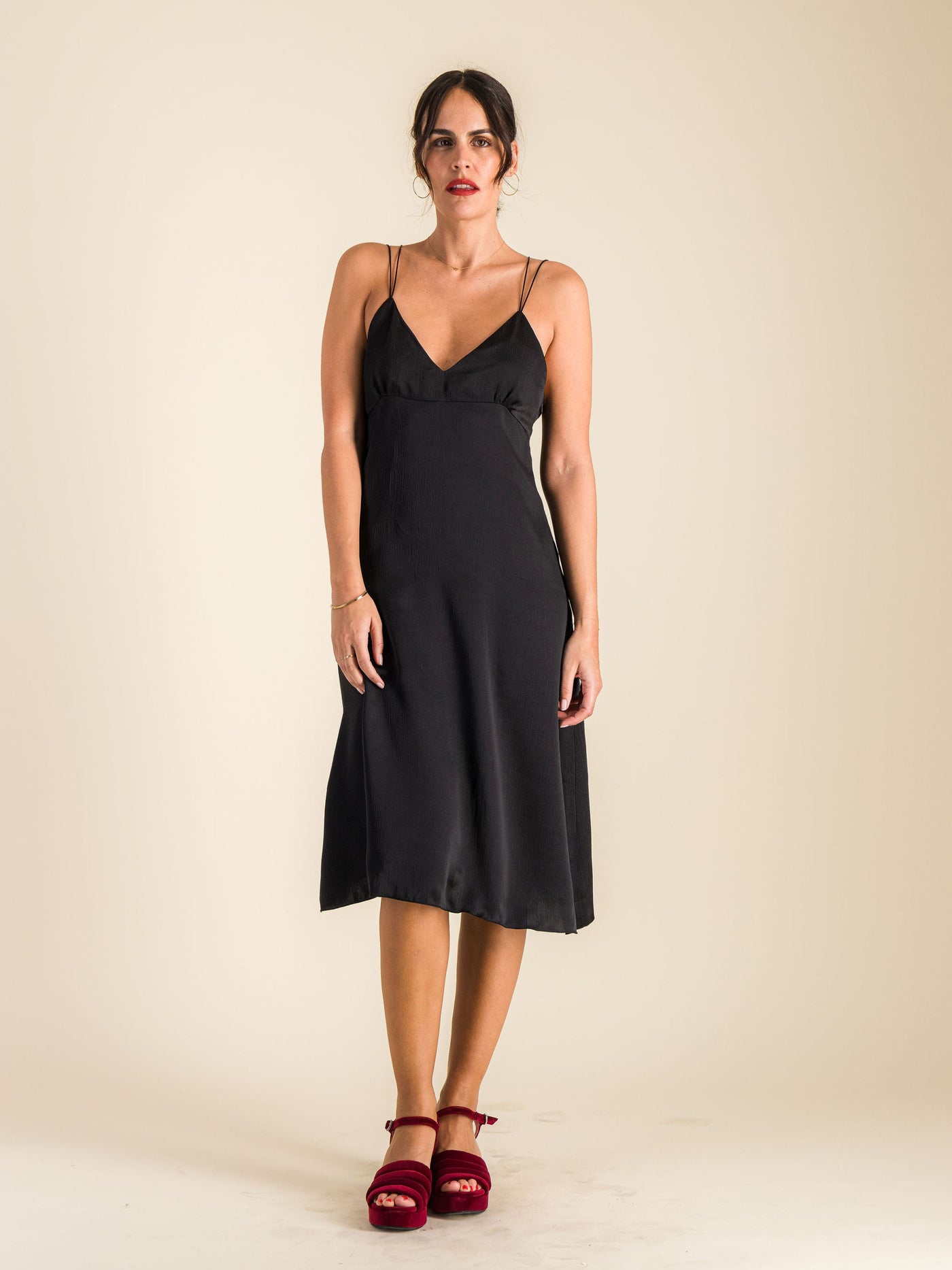 Anahide Saint André Tara robe nuisette noire soie soirée