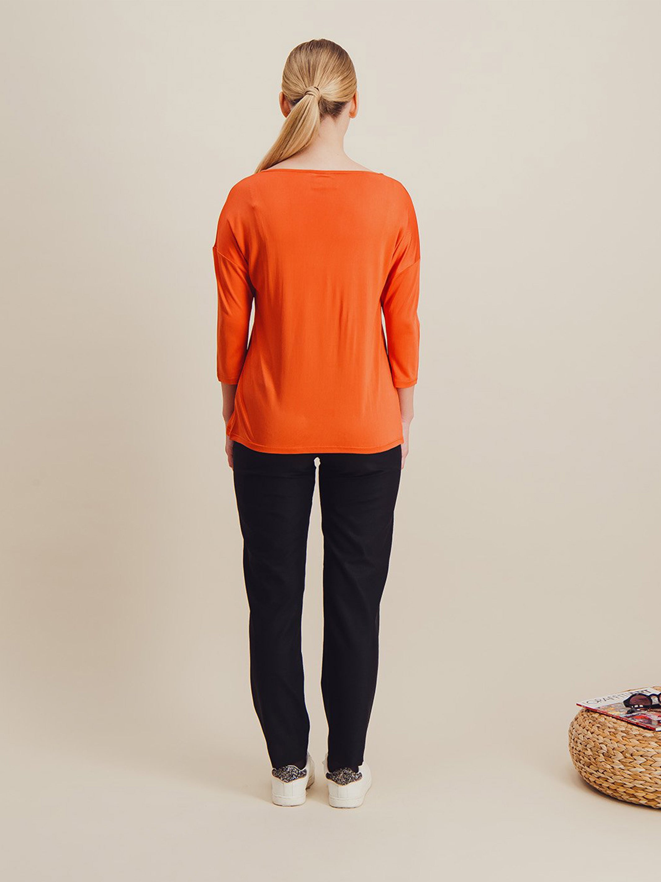 Anahide Saint André Iris tee-shirt soie vert amande