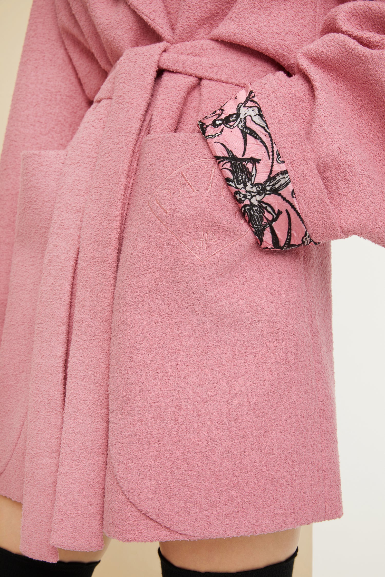 Patou CO012 manteau robe bouclé coton rose antique ceinture