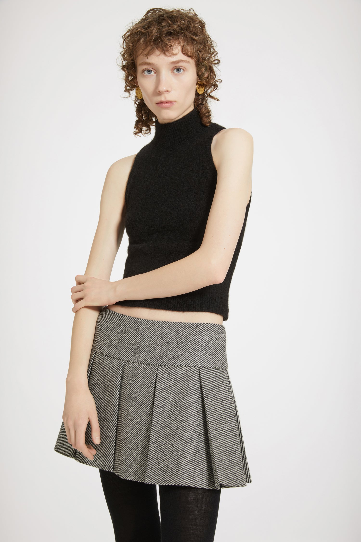 Patou Knitwear top KN150 alpaga noir sans manches