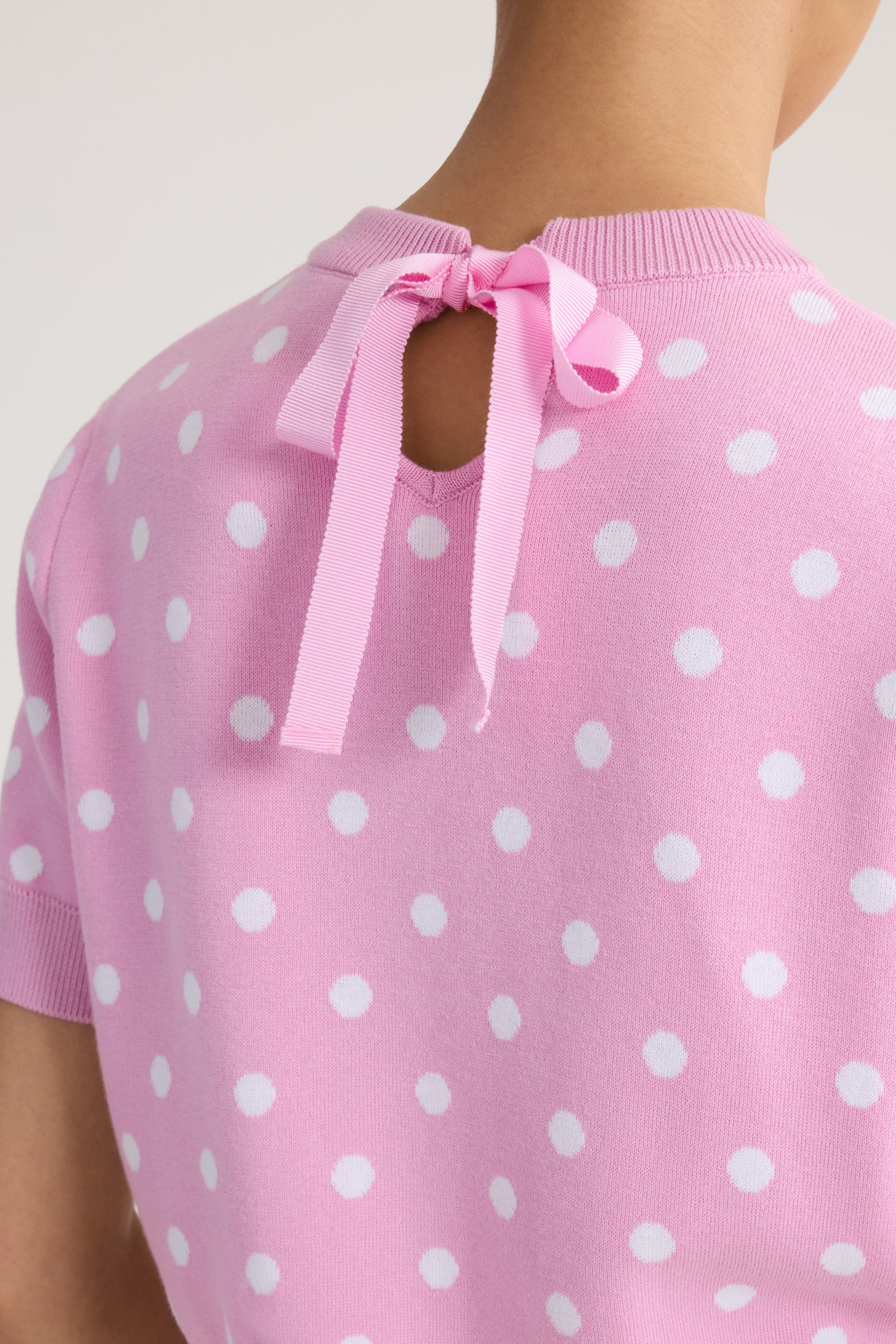 Patou KN31880895973 t-shirt crop rose à pois coton
