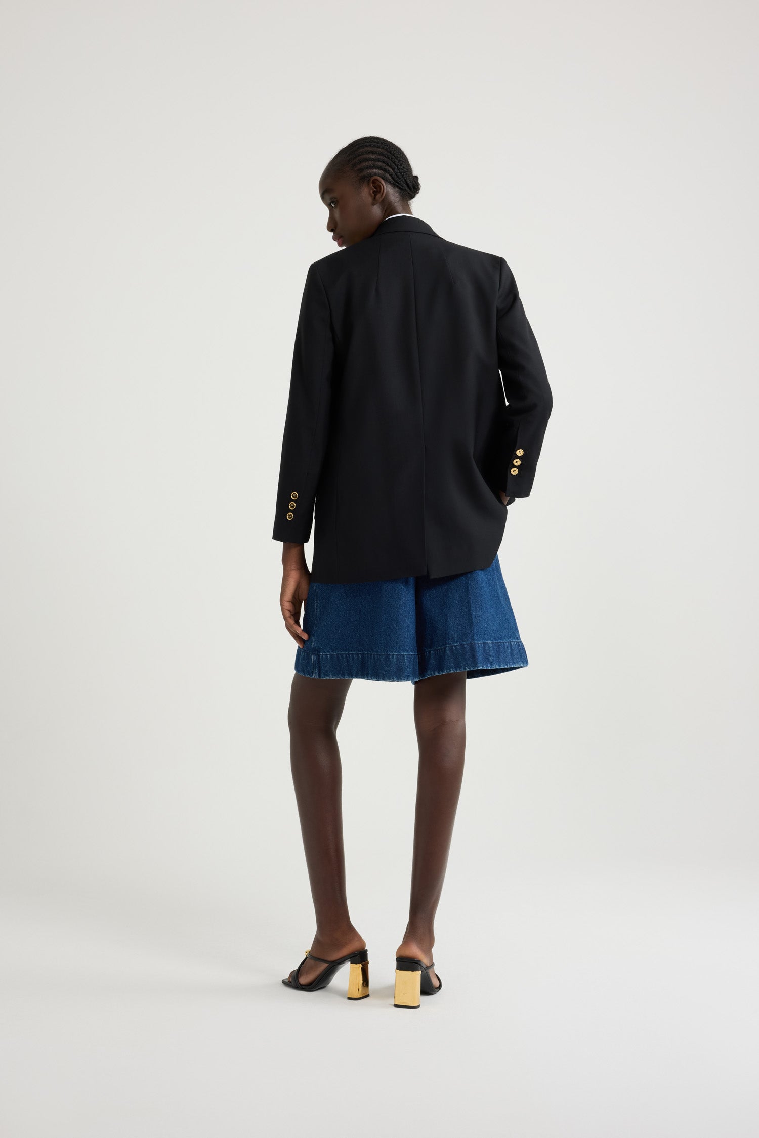 Patou A20JA0110005999B veste laine noire boutons bijou