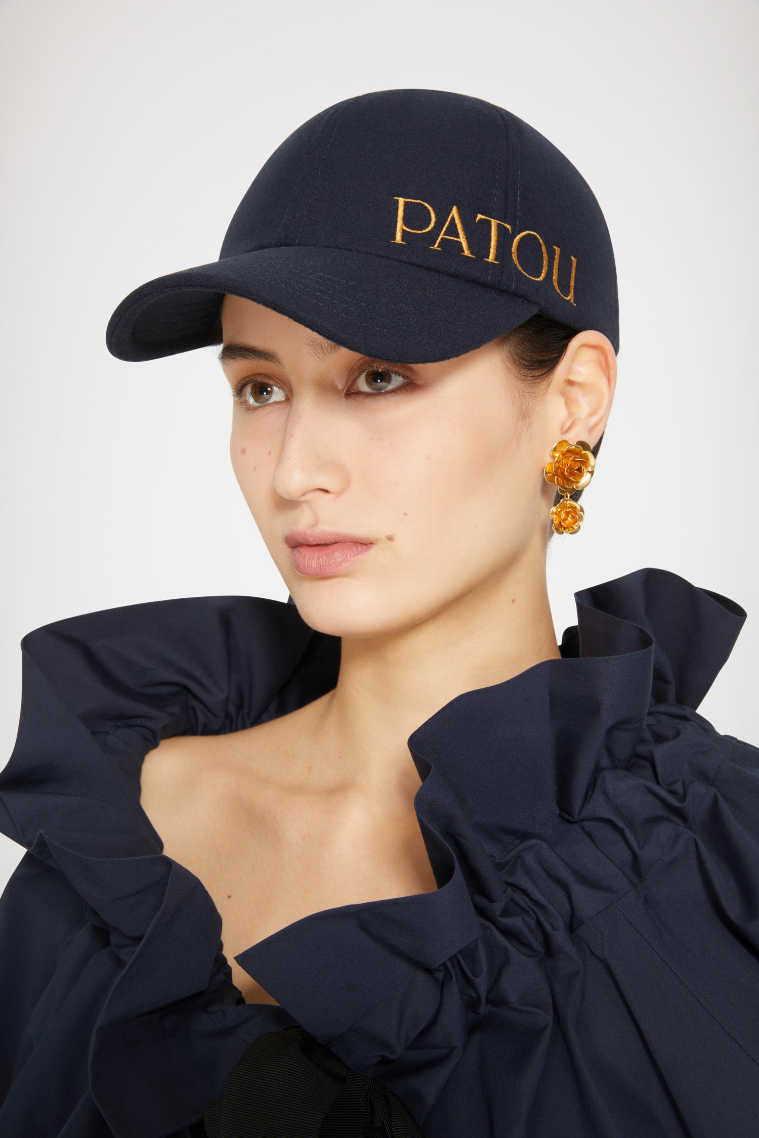 Patou JW088 boucles dorées double fleurs clips