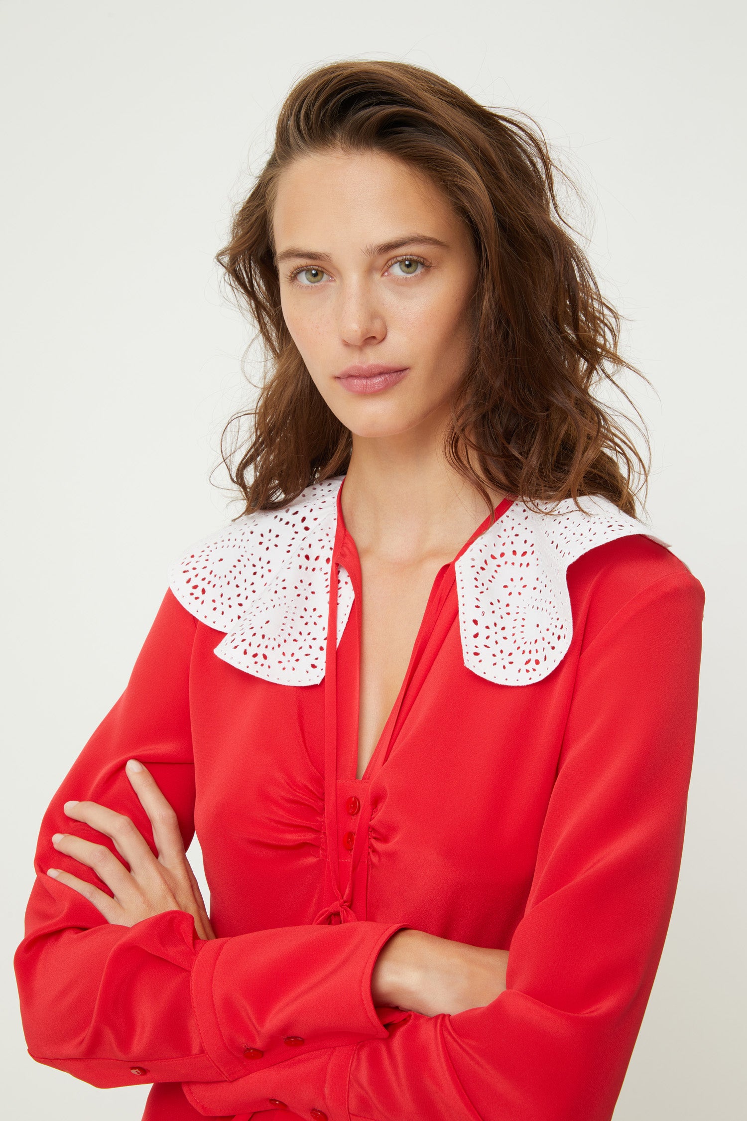 Patou P21DR0680013303R robe chemise midi soie rouge Capucine