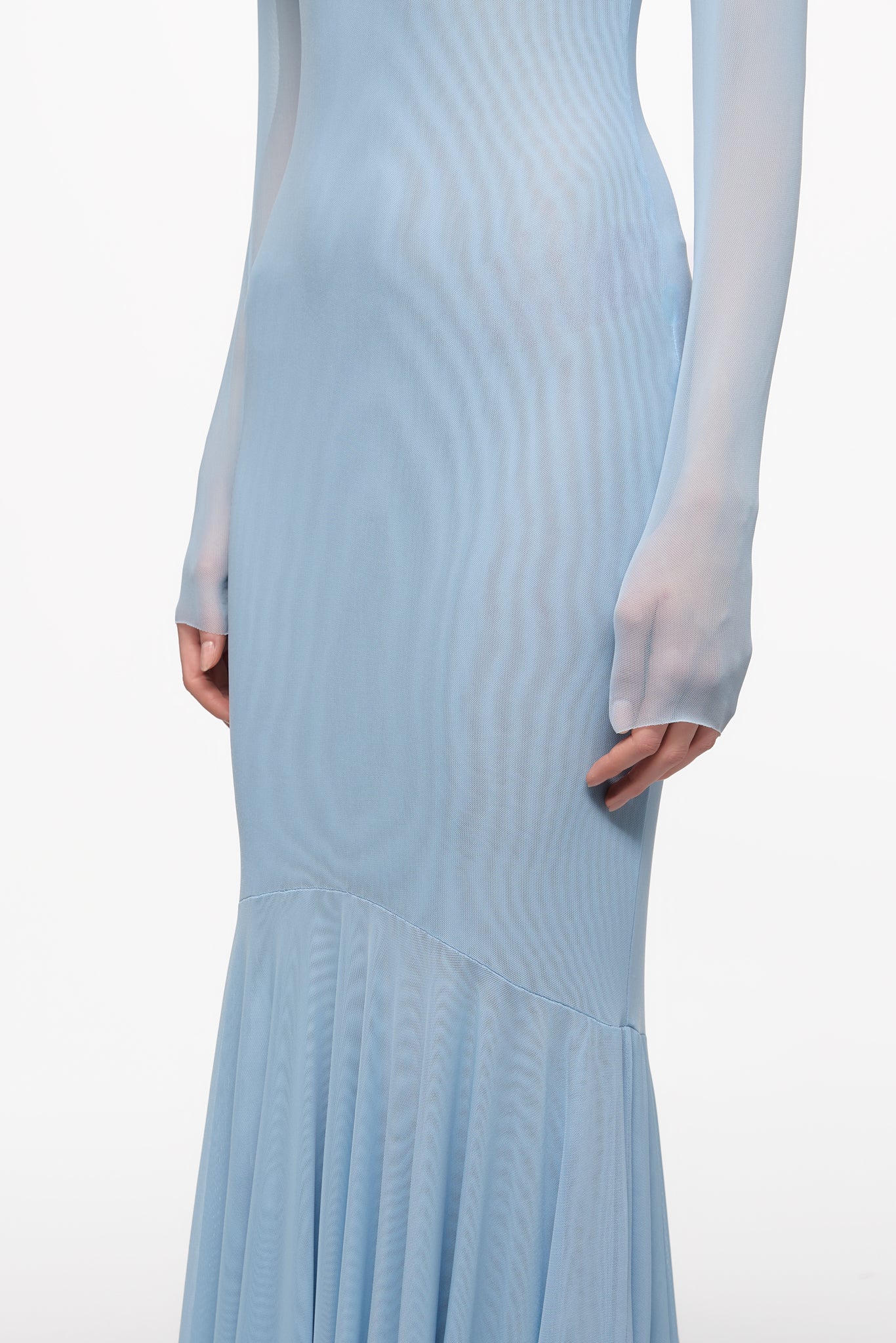 ATU Body Couture robe sirène mesh bleu ciel manches longues S