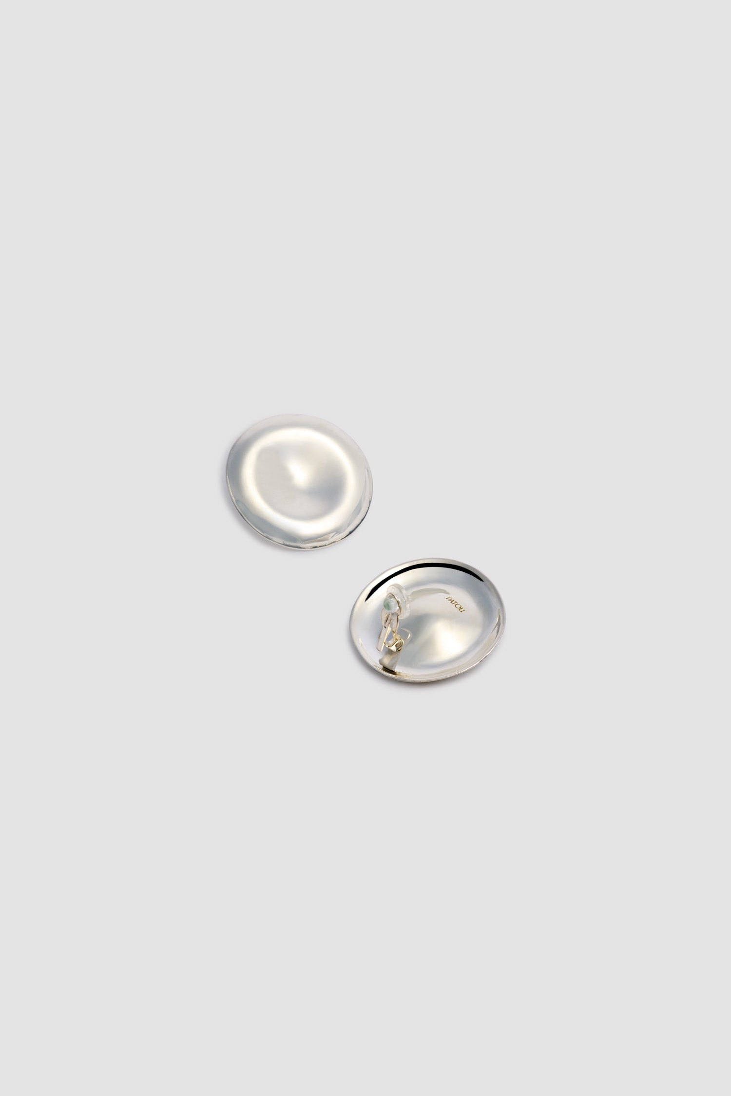 Patou Disc Clip PM boucles d'oreilles clips argenté TU