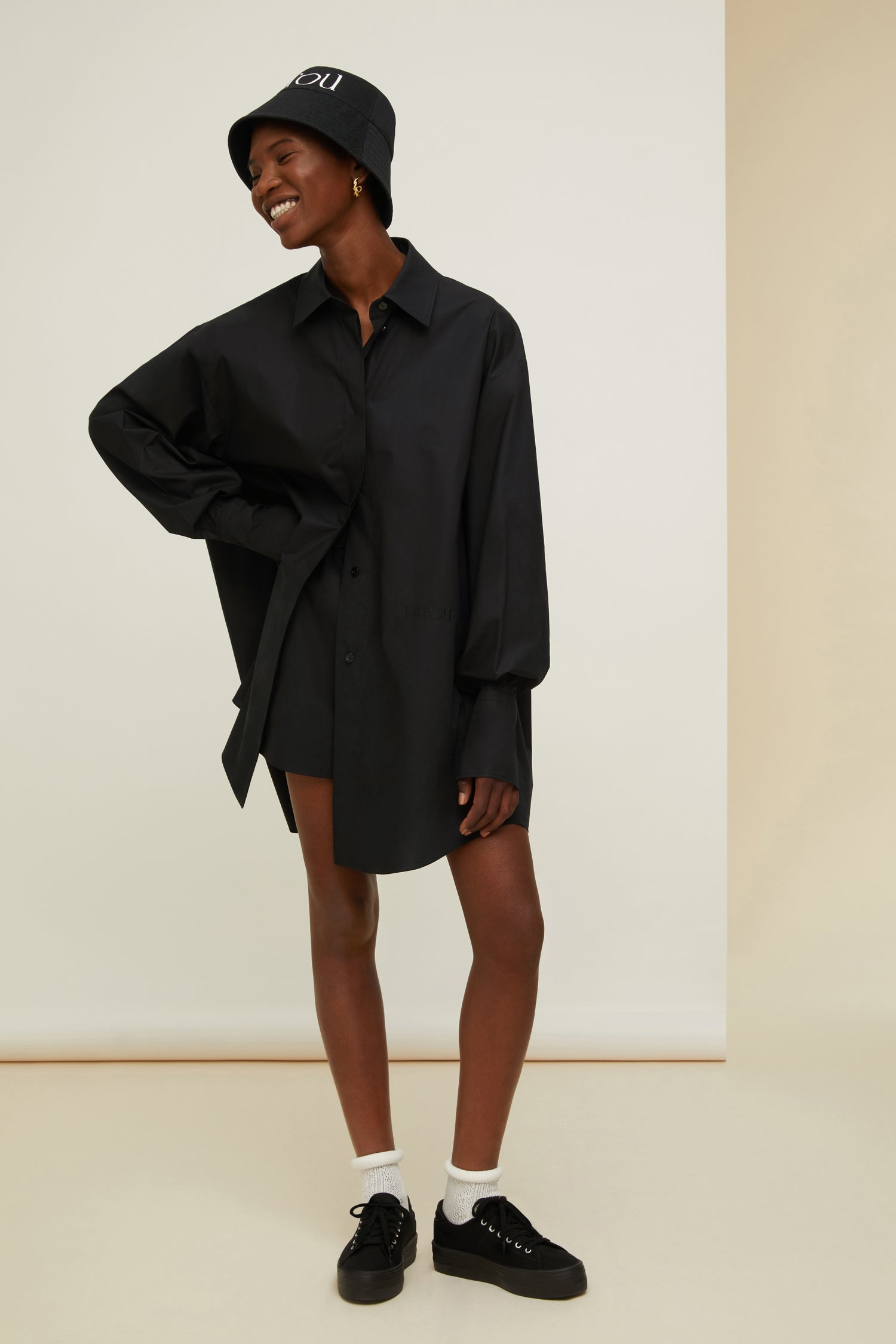 Patou DR086 robe chemise mini noire coton bio