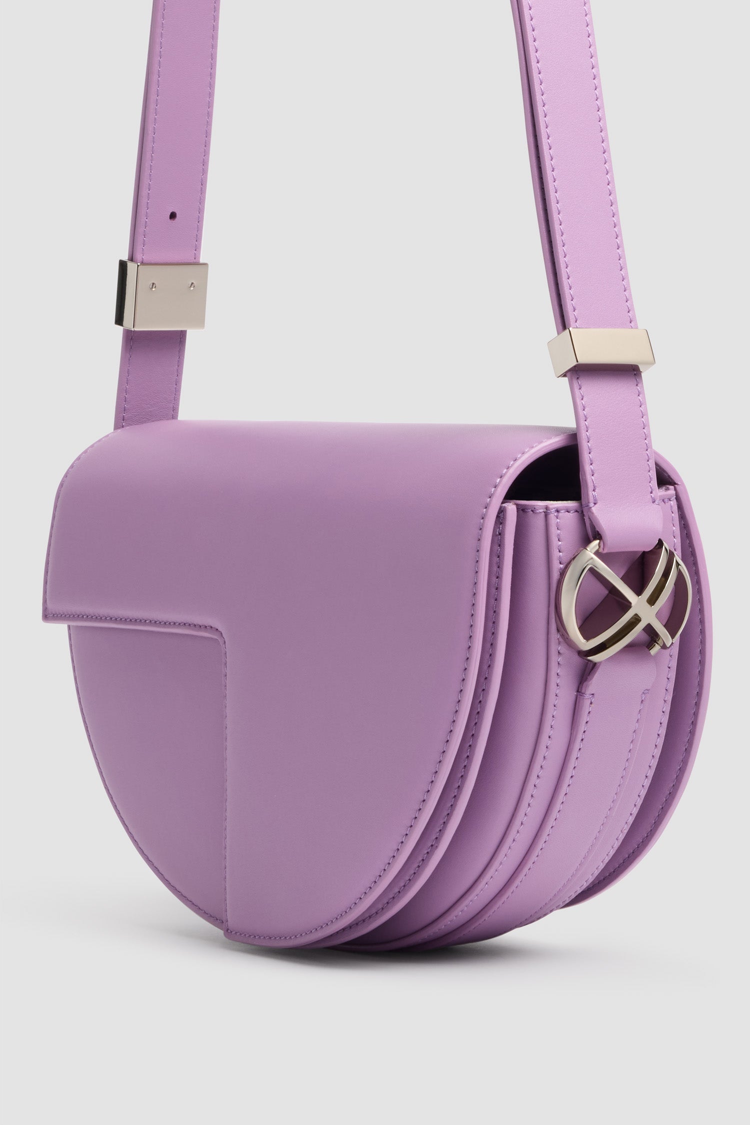 Patou Le Patou BA022 sac cuir lavande demi-lune