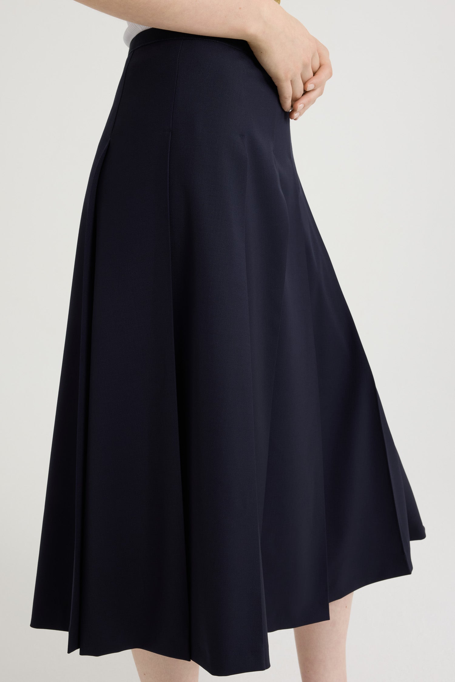 Patou SK078 jupe midi plissée bleu marine