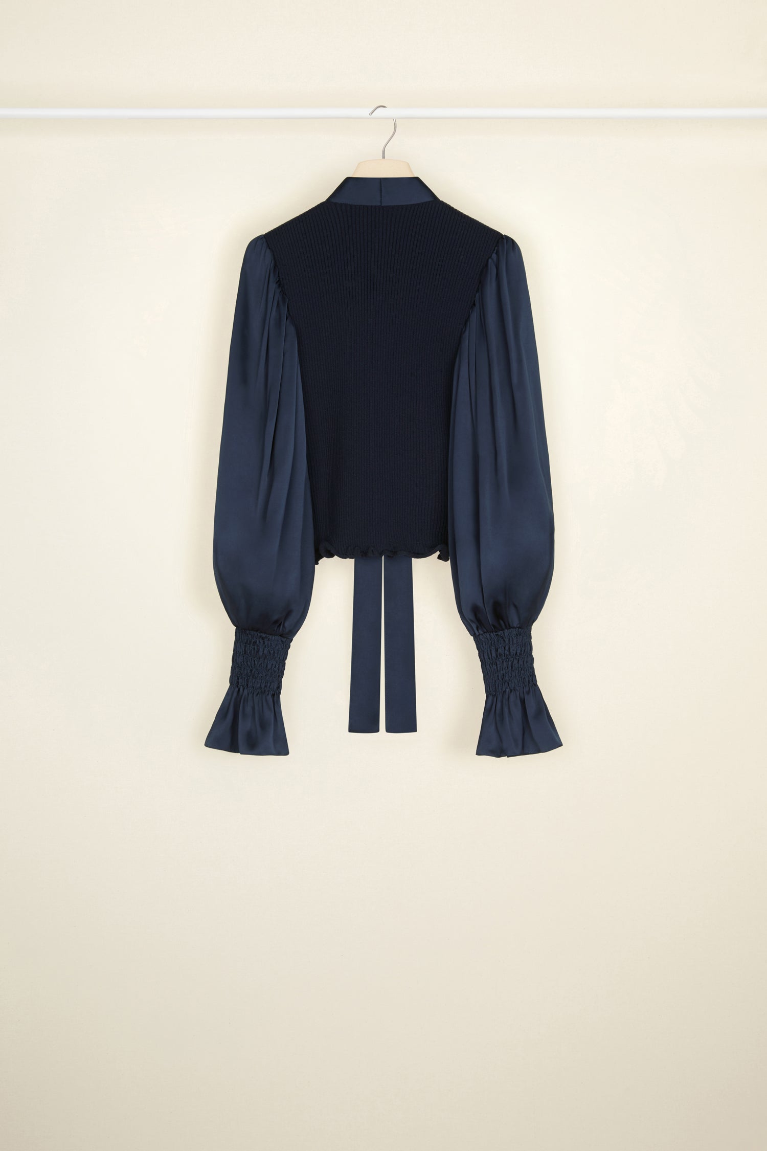 Patou BL014 blouse satin laine Marine manches bouffantes