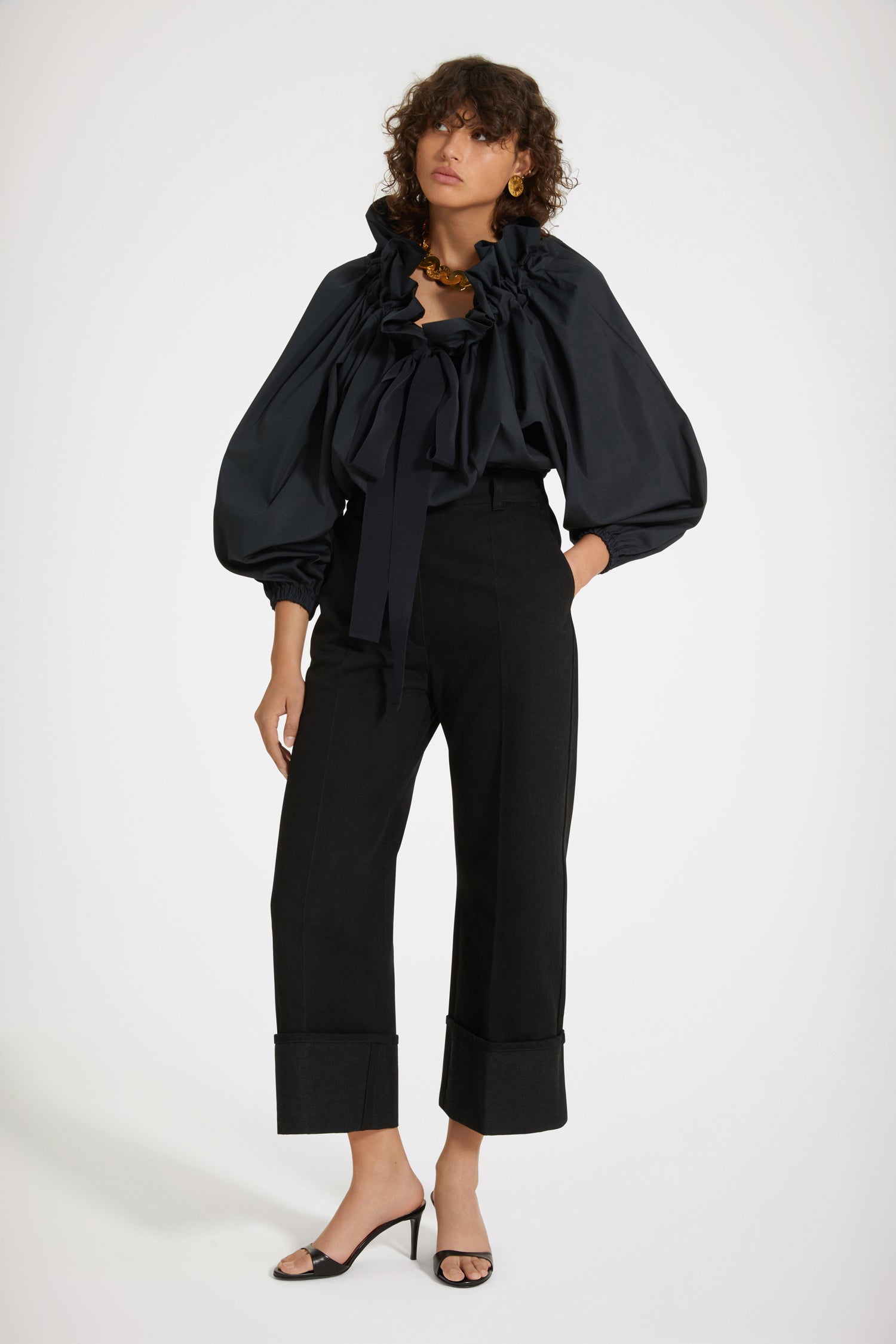 Patou TR003 jean noir denim coton bio droit