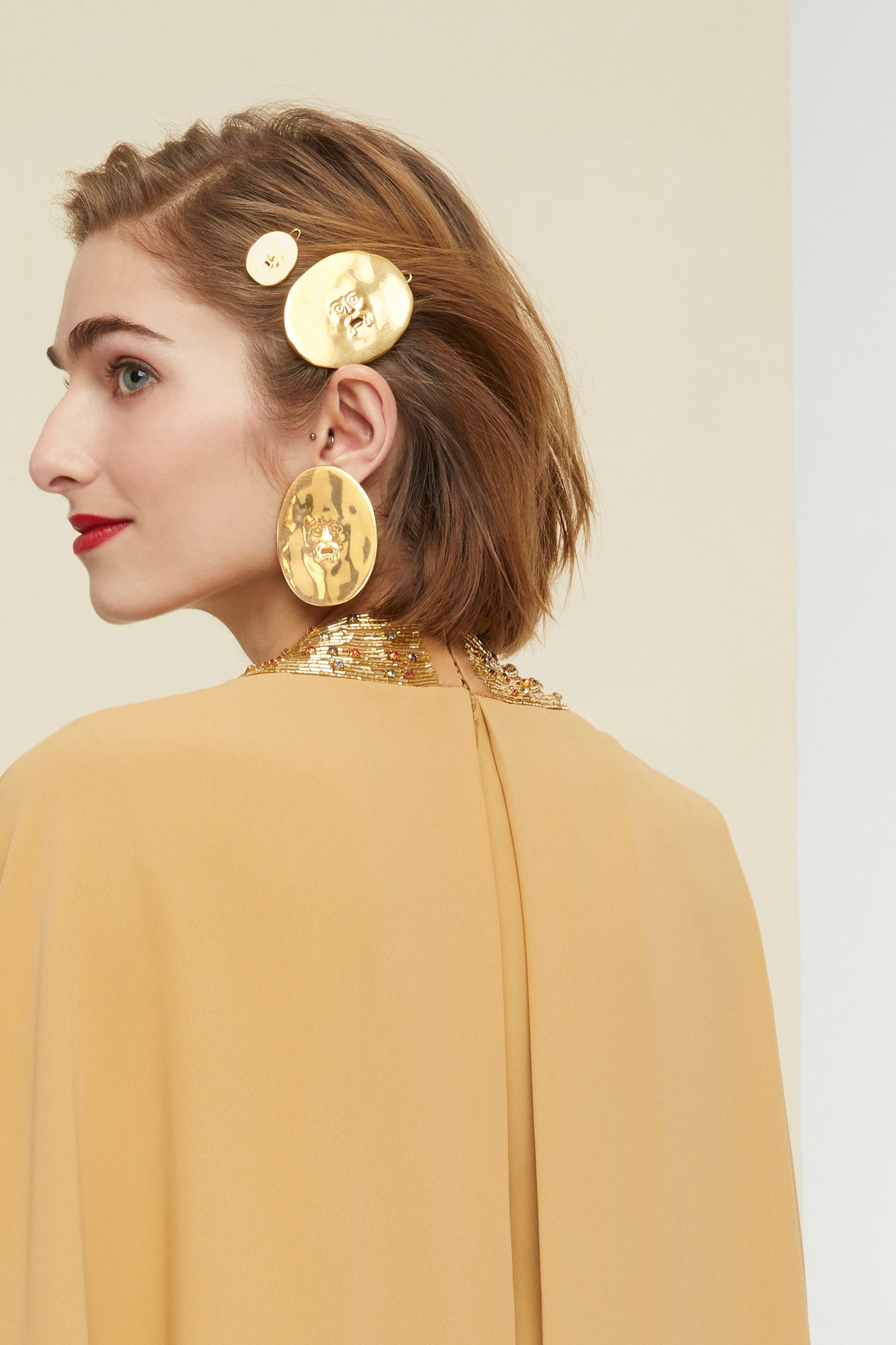 Patou Small Face A20JW0301001299G barrettes laiton doré