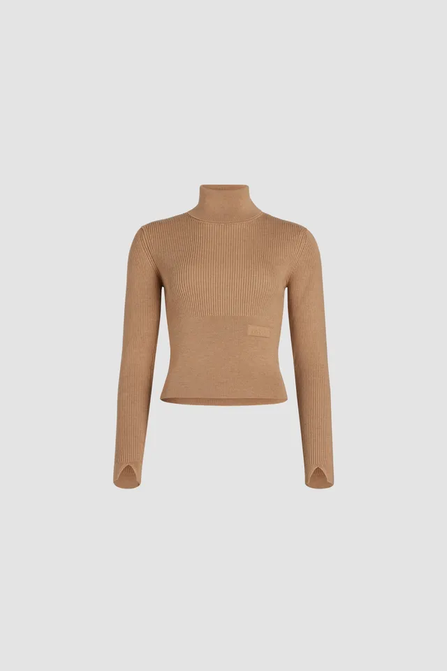 Patou Knitwear KN184 pull col roulé côtelé biscuit