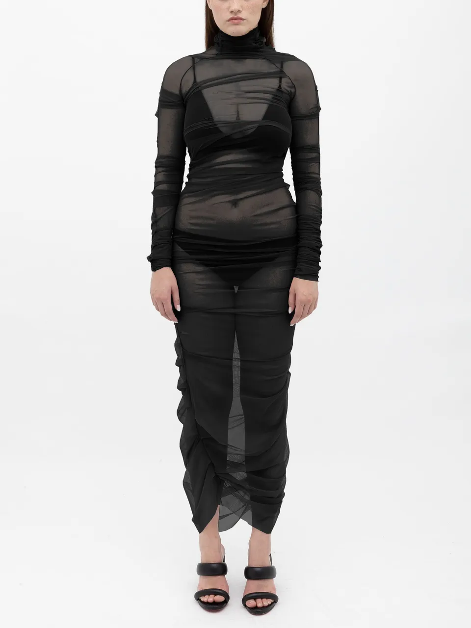Ester Manas Draped Long Dress robe longue noire drapée