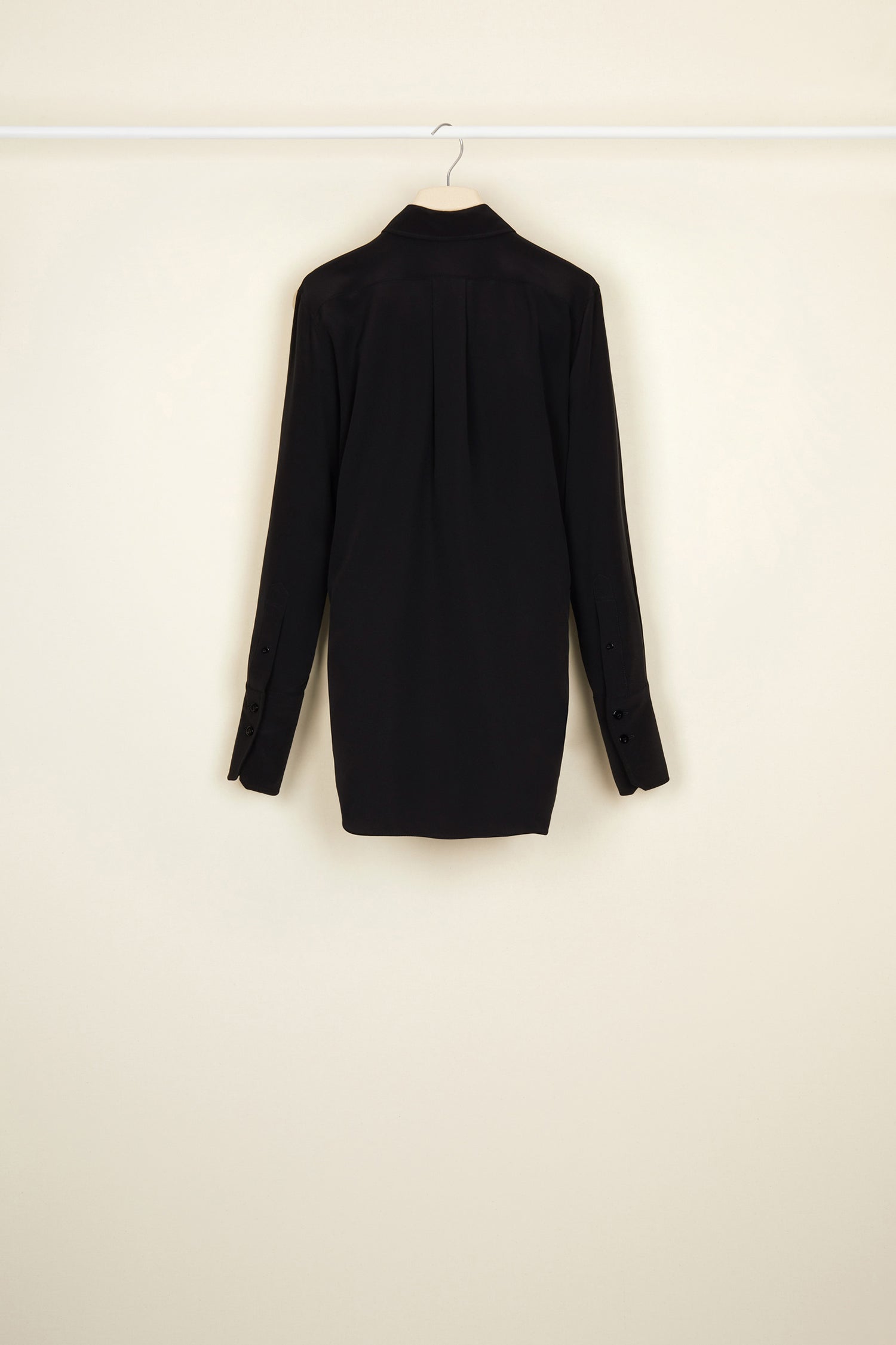 Patou BL003 blouse soie noire drapée