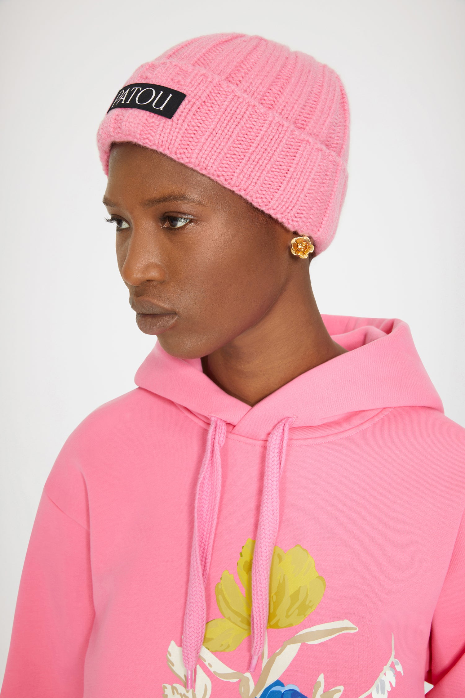 Patou JW087 clous d'oreilles fleur laiton doré