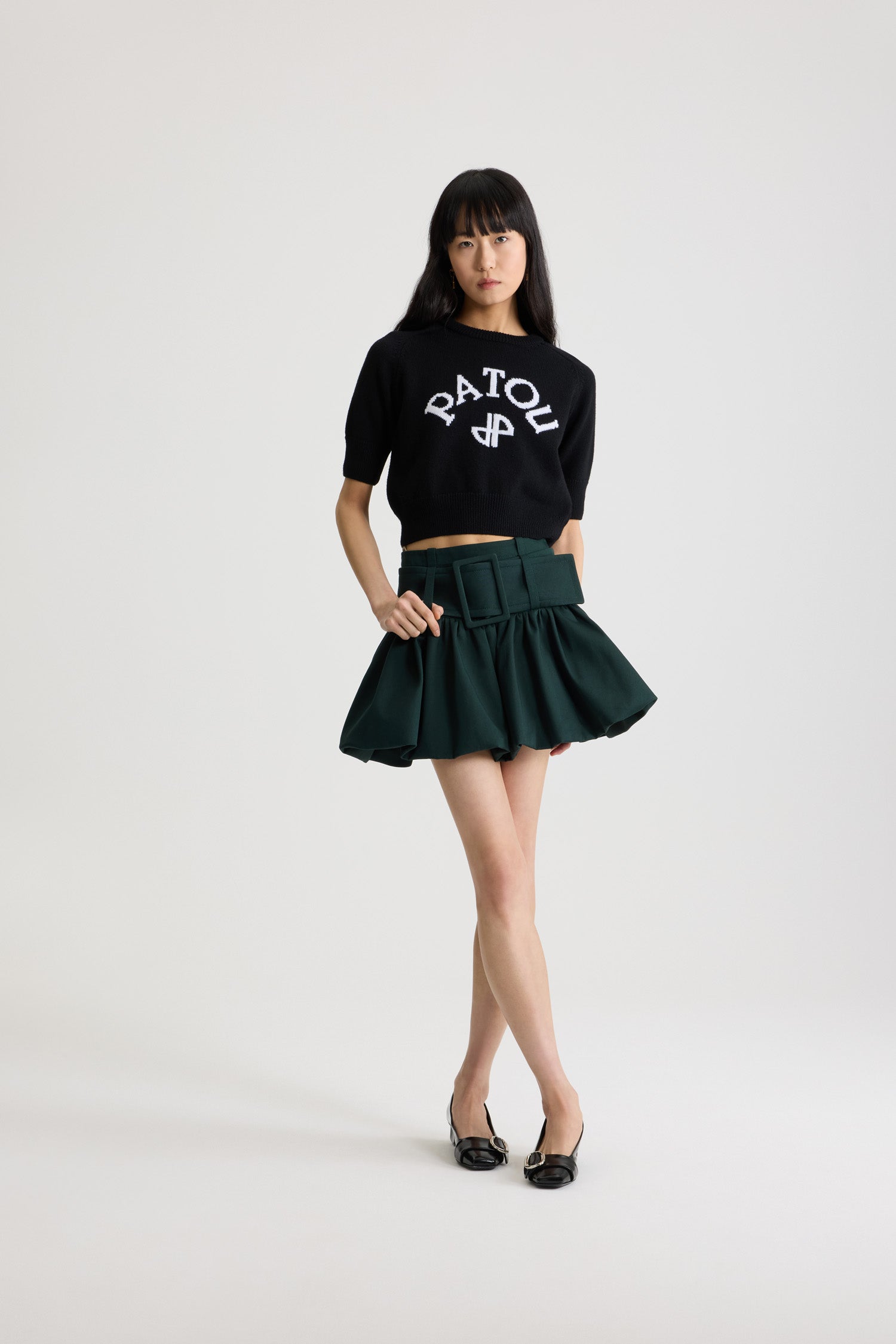 Patou KN303 pull cropped noir laine cachemire logo