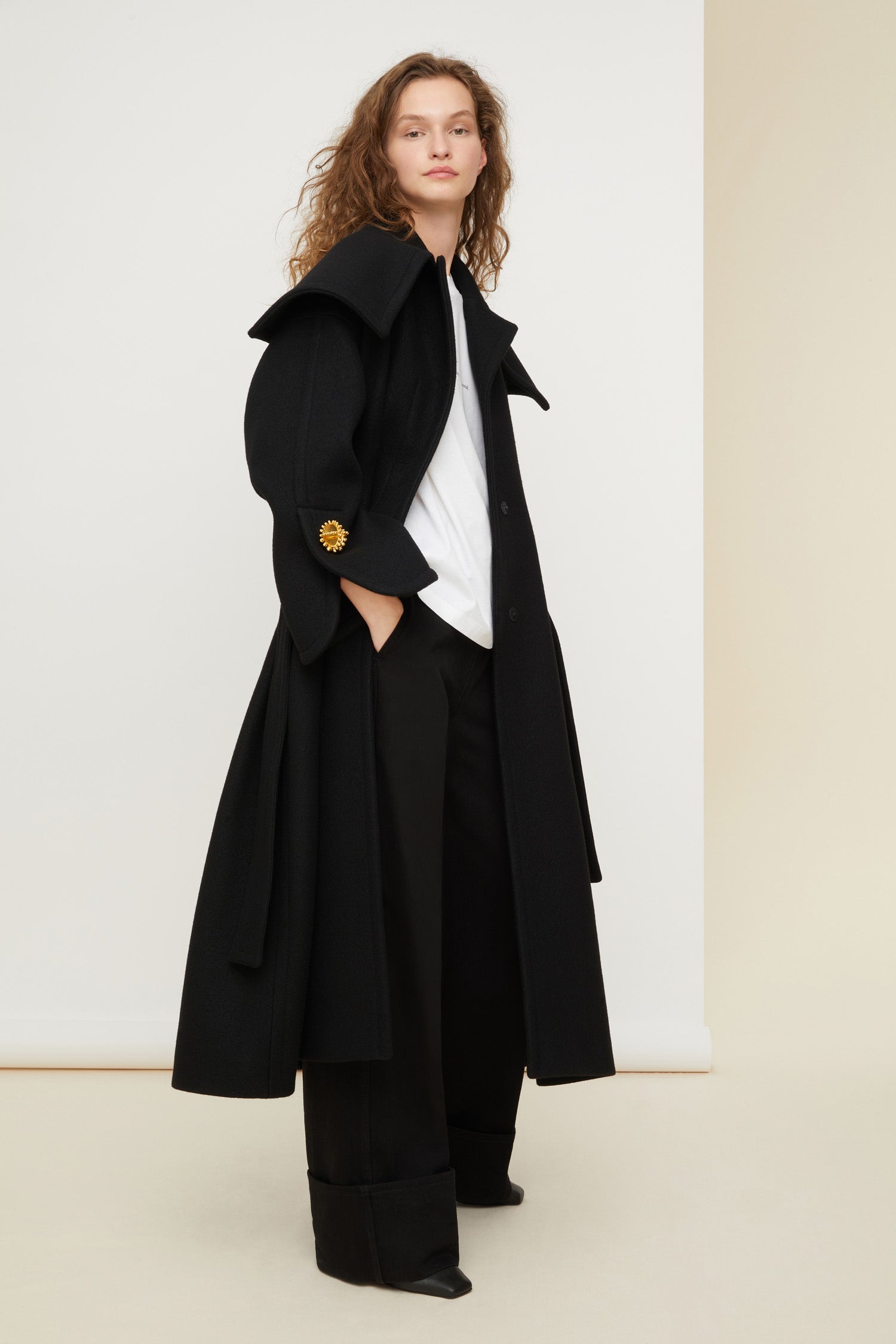Patou CO007 manteau laine cachemire noir ceinturé