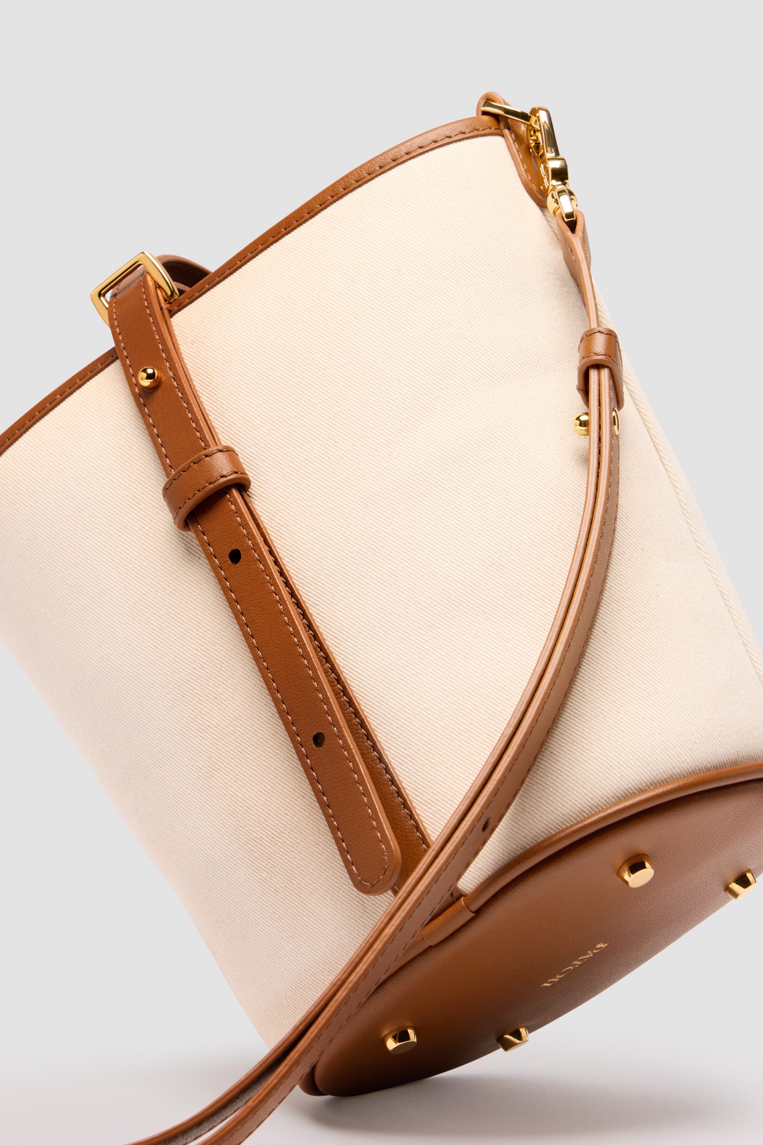 Patou BA021 sac seau cuir toile caramel petit